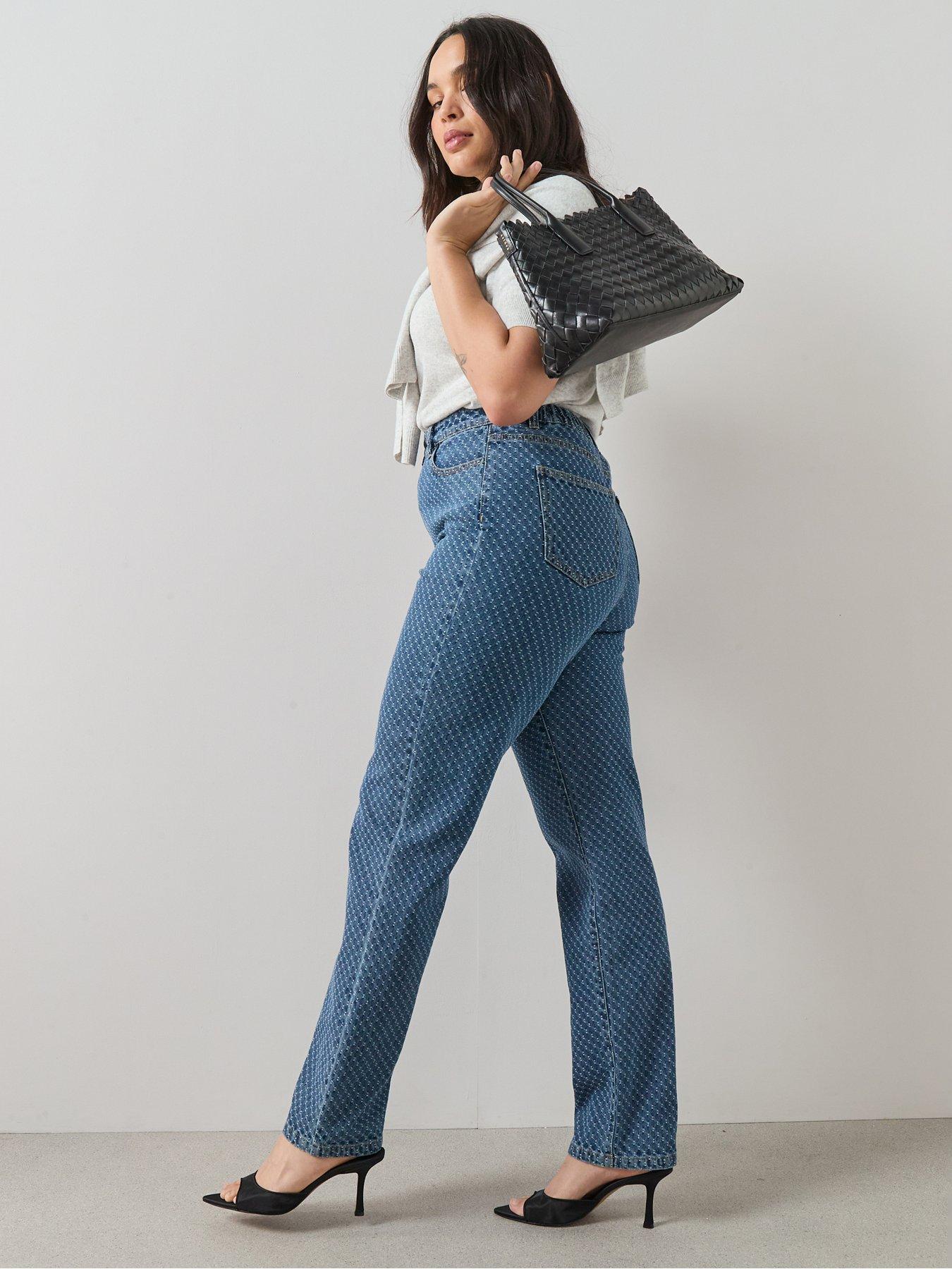 Image 6 of 7 of The Very Collection Curve Textured Straight Leg Jean - Dark Wash