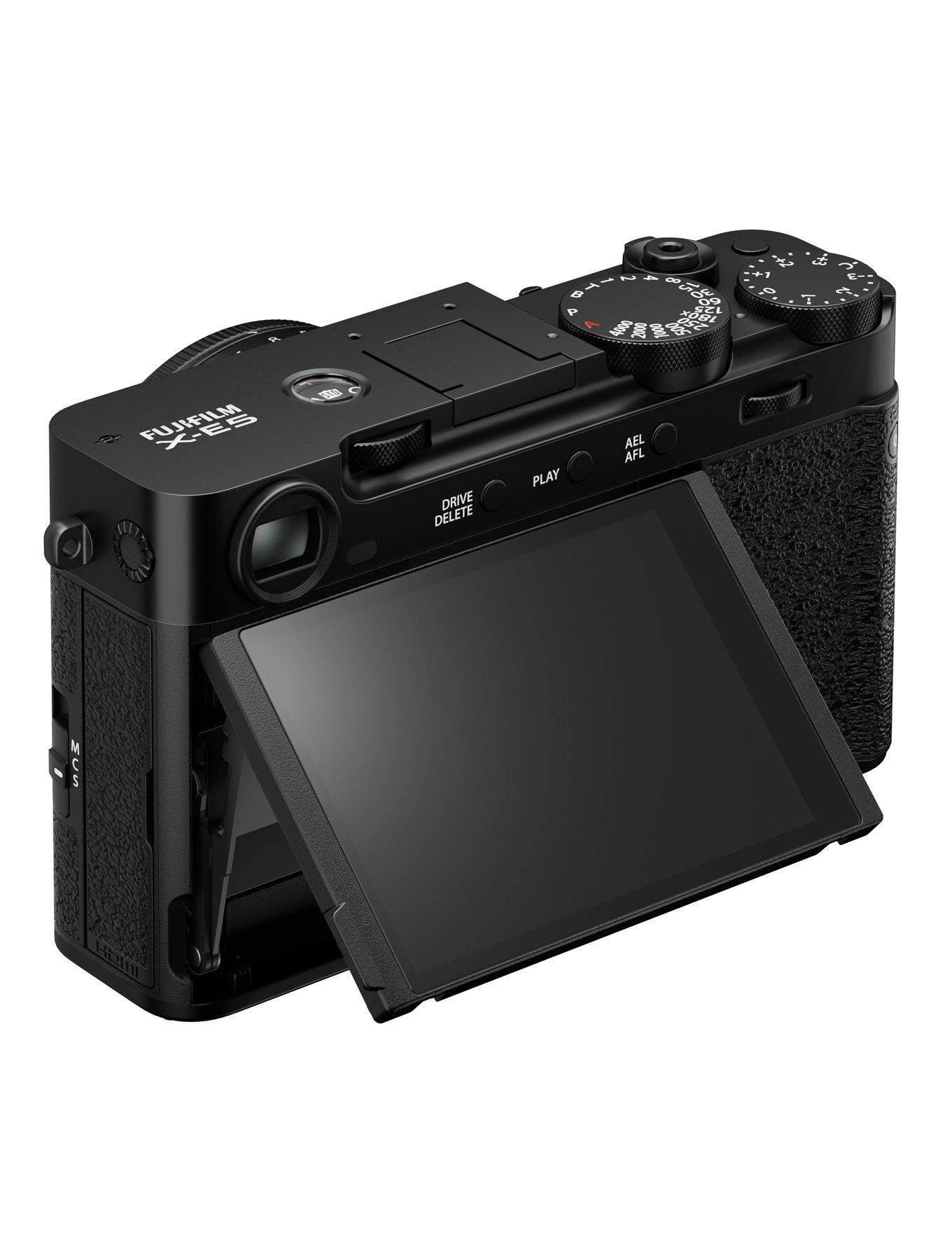 Image 4 of 7 of Fujifilm X-E5 Mirrorless Digital Camera (Black) + Fujinon&nbsp;XF 23mm Lens