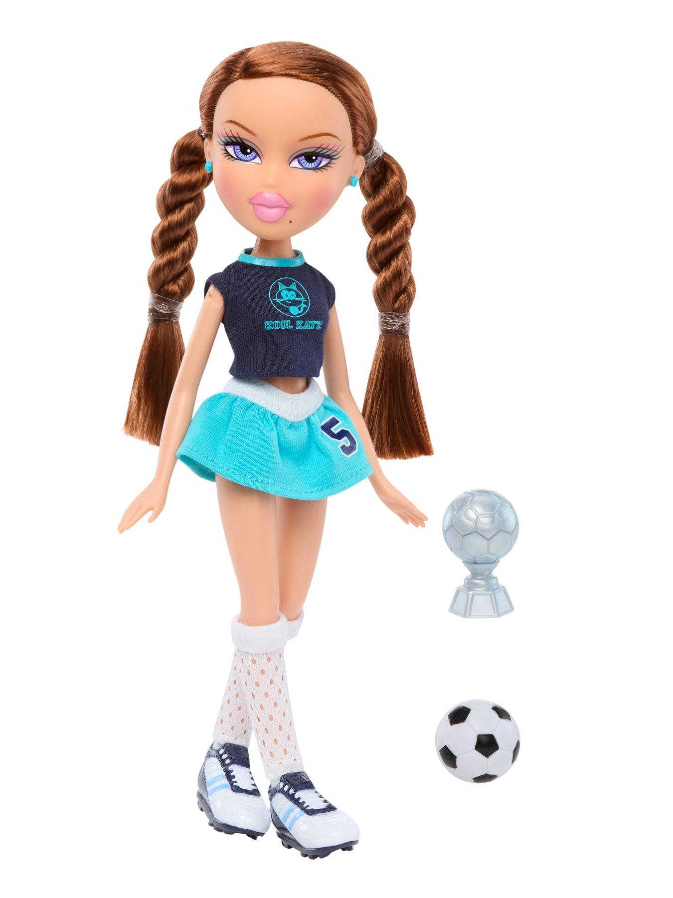 Image 2 of 7 of Bratz Play Sportz Roxxi Soccer Doll&nbsp;