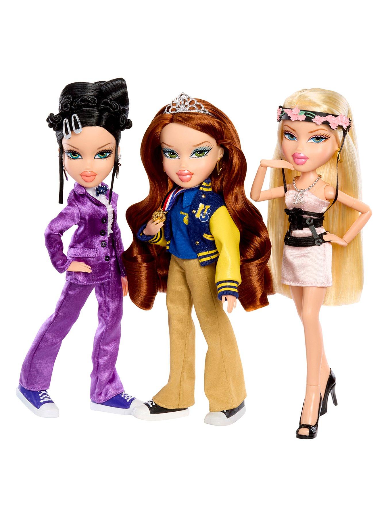  image of bratz-collector-mean-girls-spring-fling-regina
