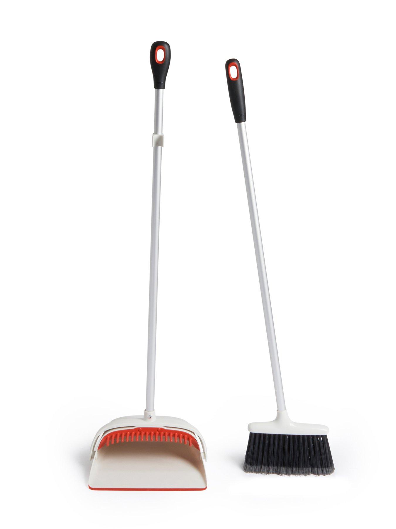 Image 5 of 6 of OXO Upright Sweep Set