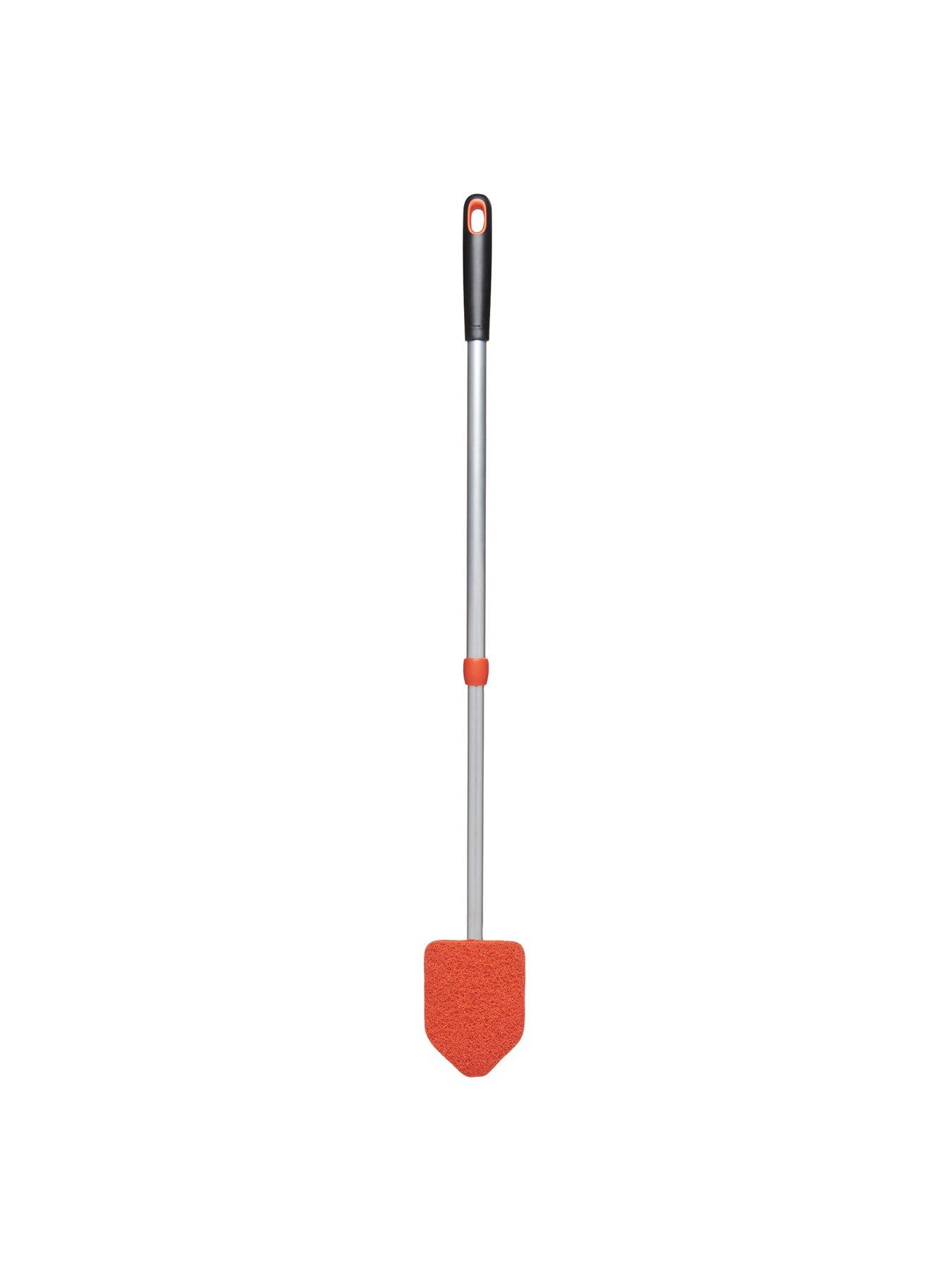  image of oxo-extendable-tub-amp-tile-scrubber