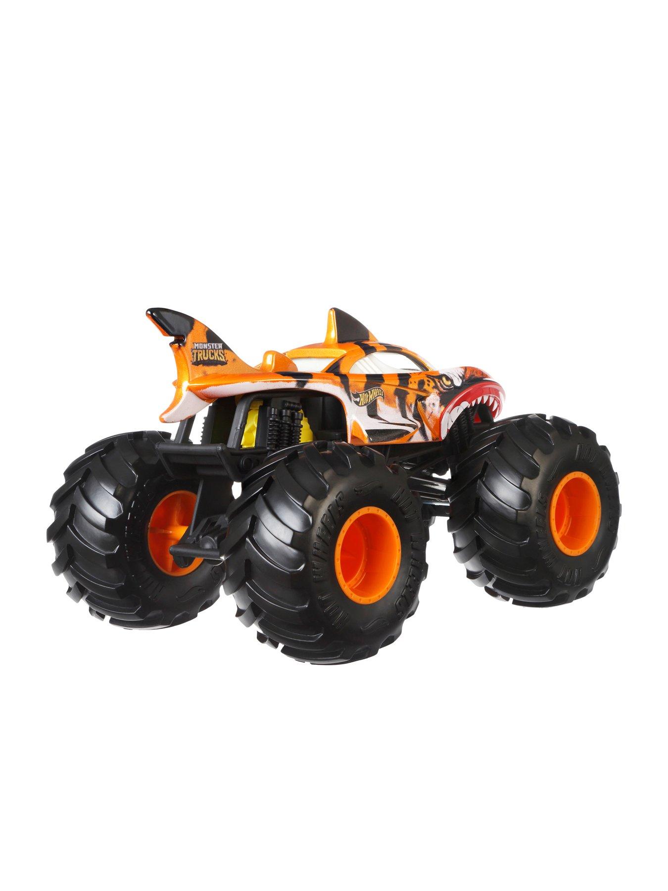 Image 2 of 6 of Hot Wheels Monster Trucks 1:24 Tiger Shark