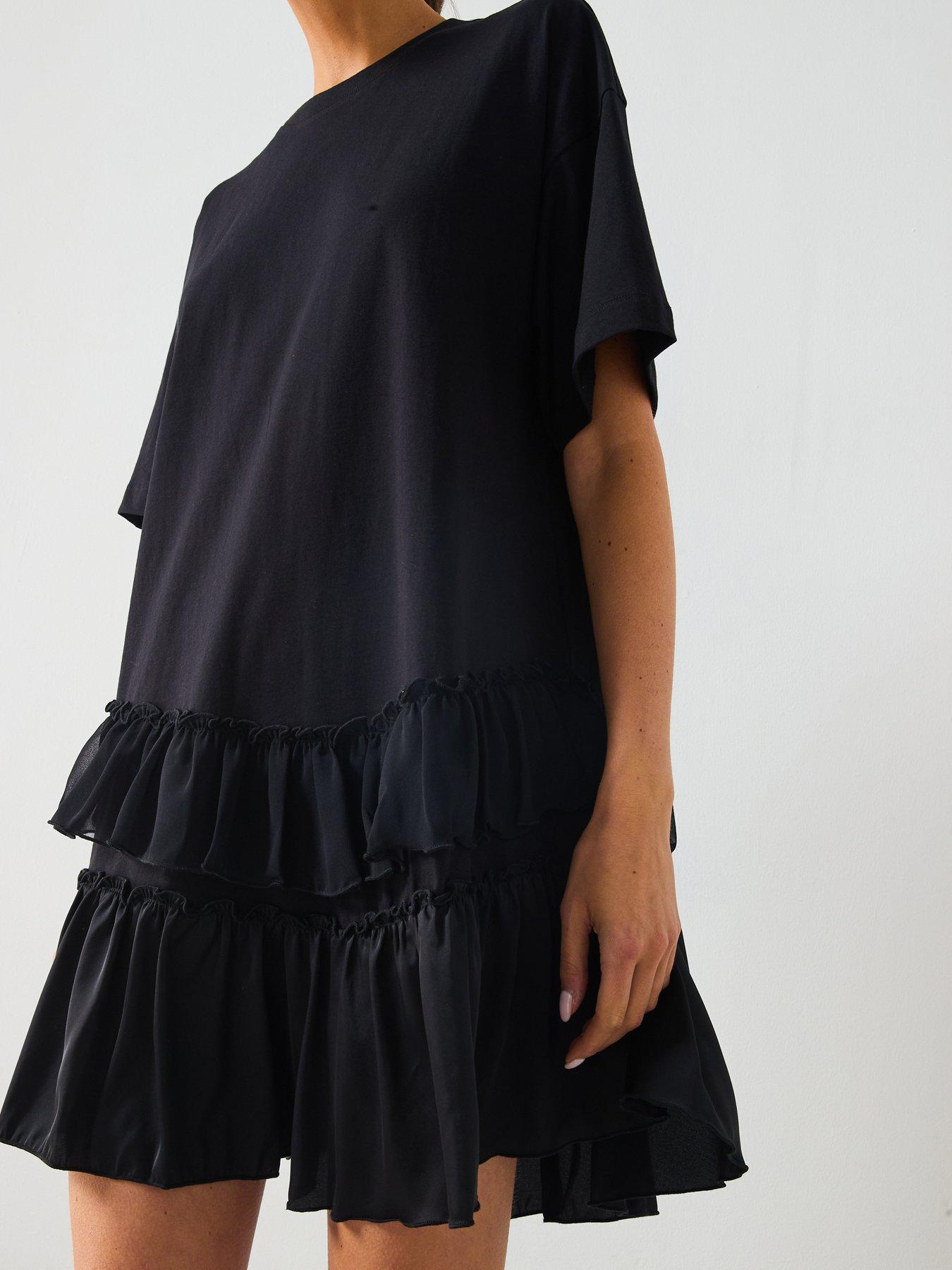 Image 4 of 6 of AllSaints Feyre Dress - Black