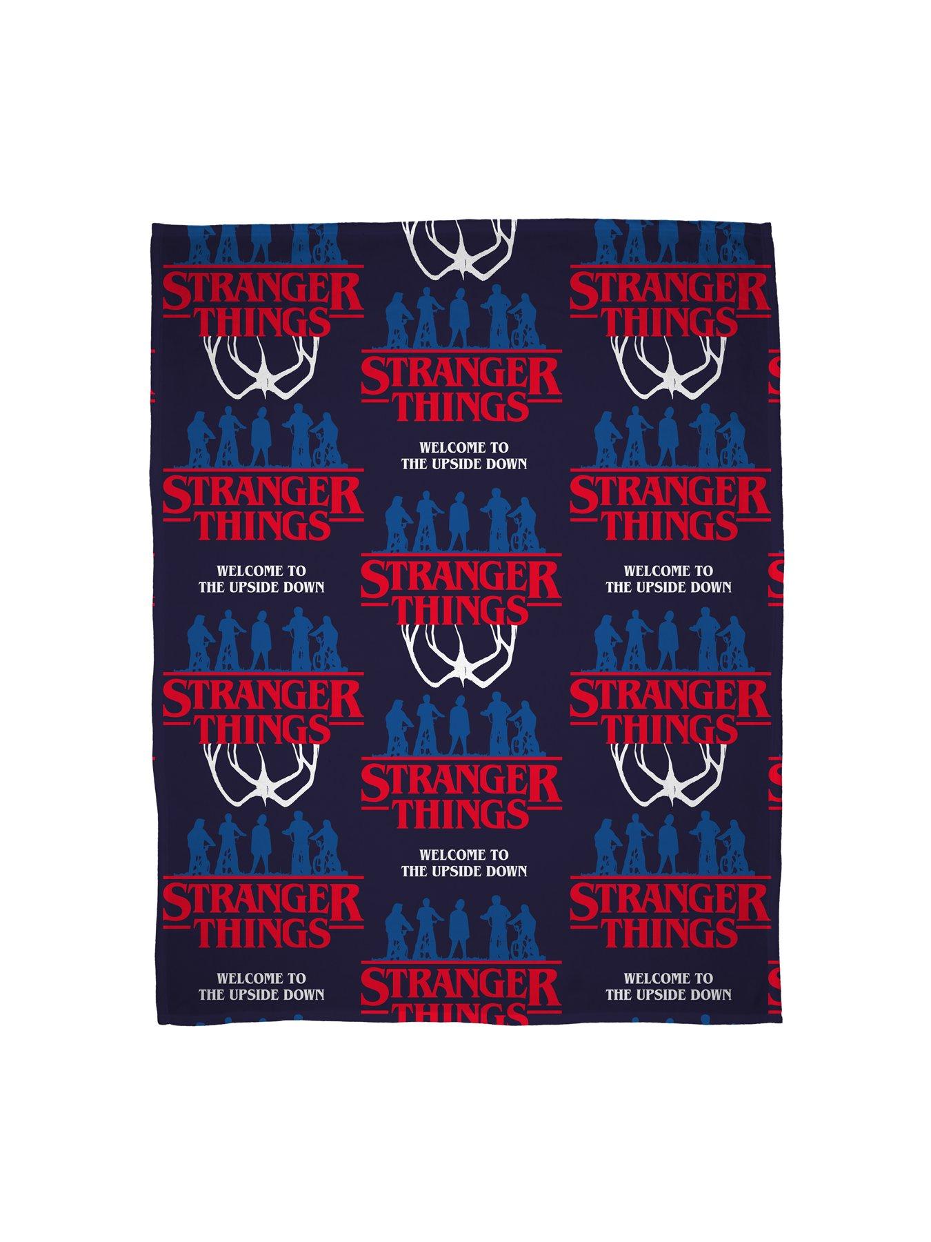 Stranger Things Flames Fleece Blanket | Littlewoods