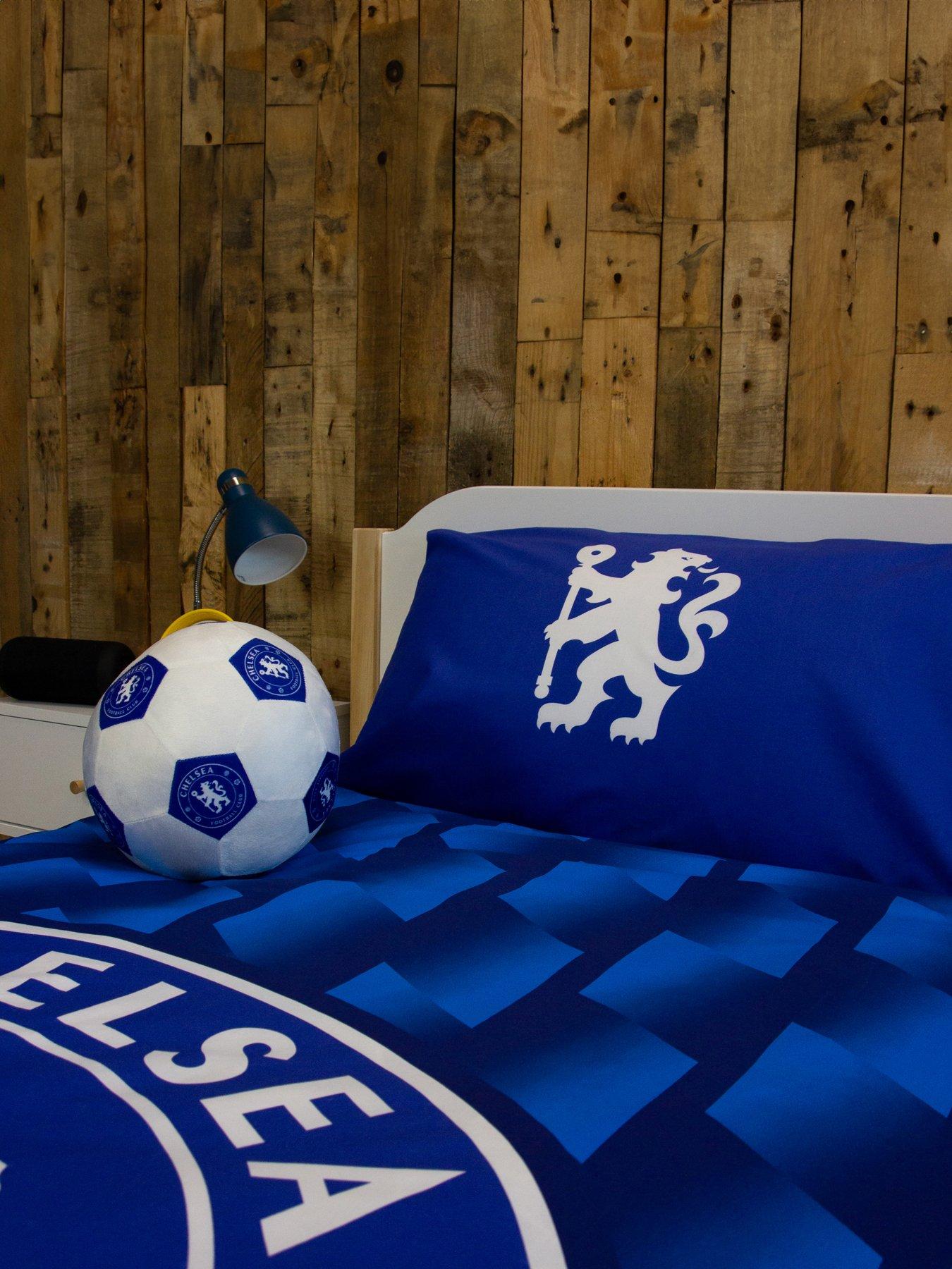 chelsea-3d-ball-cushion