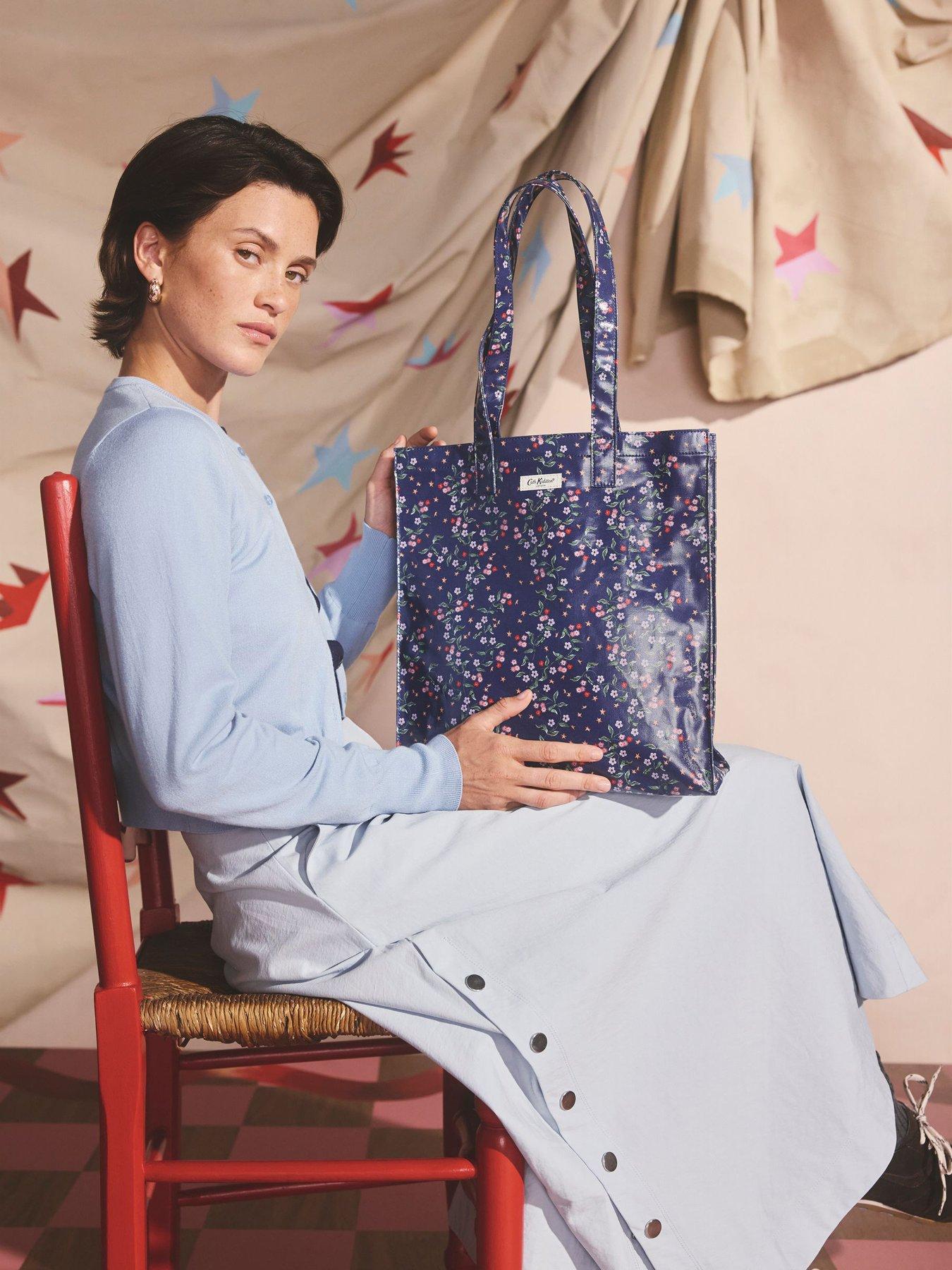 image of cath-kidston-lrg-bb-nvy-star-spri-navy