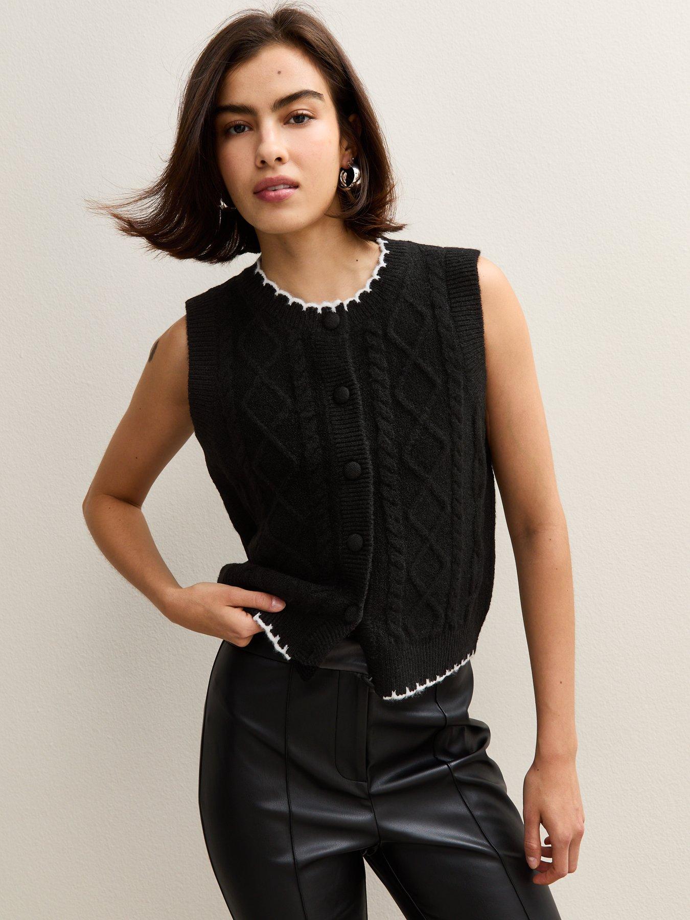 undefined Contrast Trim Cable Knit Waistcoat - Black