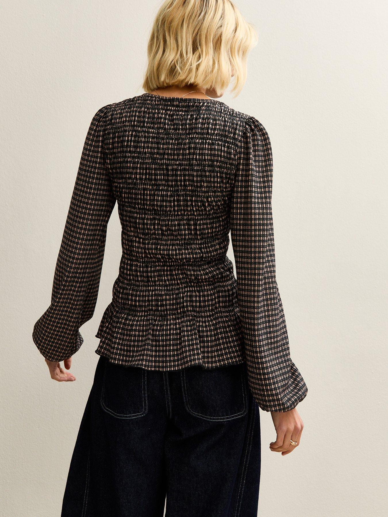 Image 2 of 5 of New Look Textured Jersey Checked Shirred Top - Print