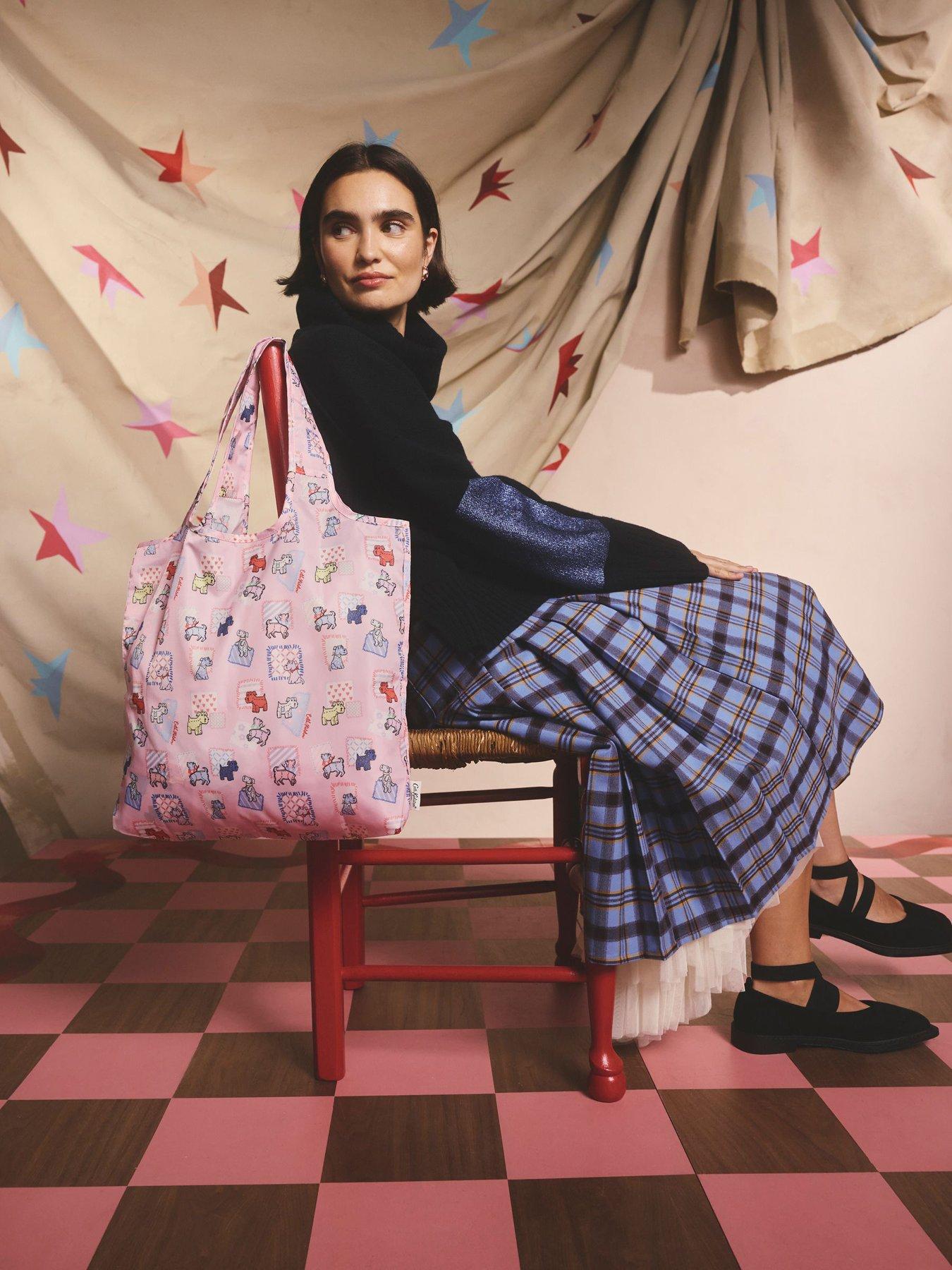 stillFront image of cath-kidston-teddy-dog-foldaway-shopper-pink