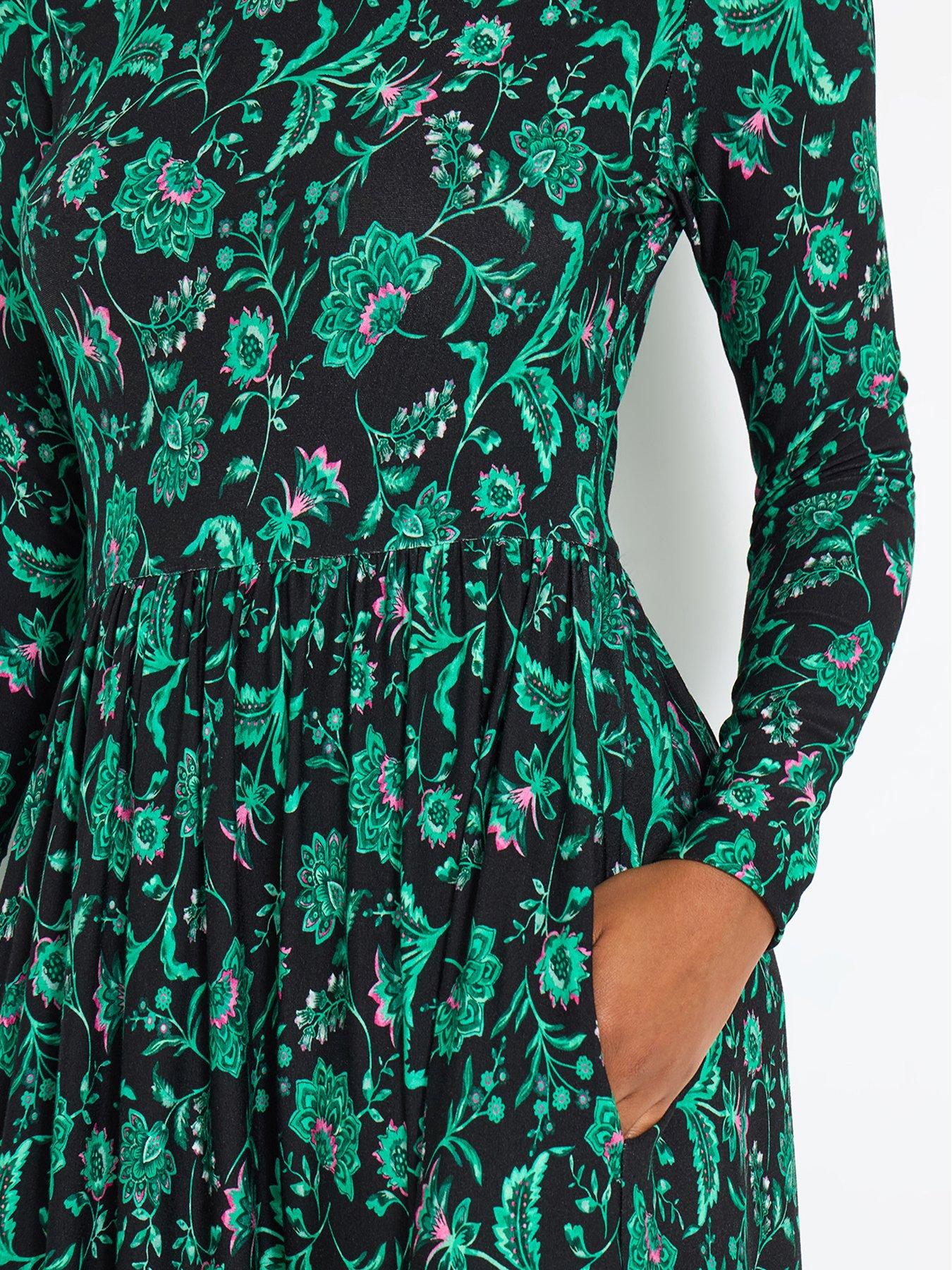  image of joe-browns-bella-border-print-jersey-dress-black