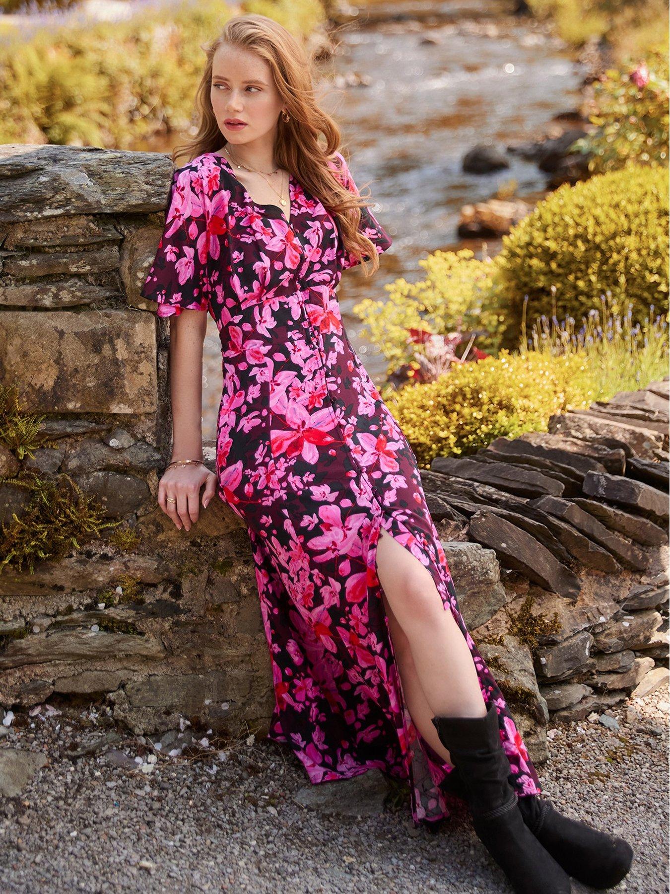 undefined Brigette Floral Maxi Dress - Pink