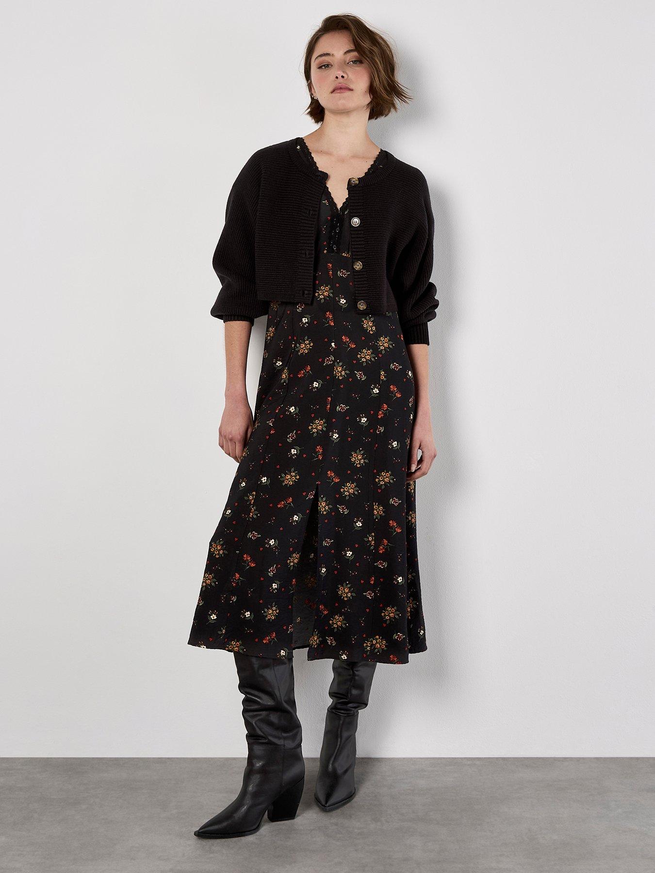 Image 3 of 4 of Apricot Floral Heart Ditsy Print Dress - Black