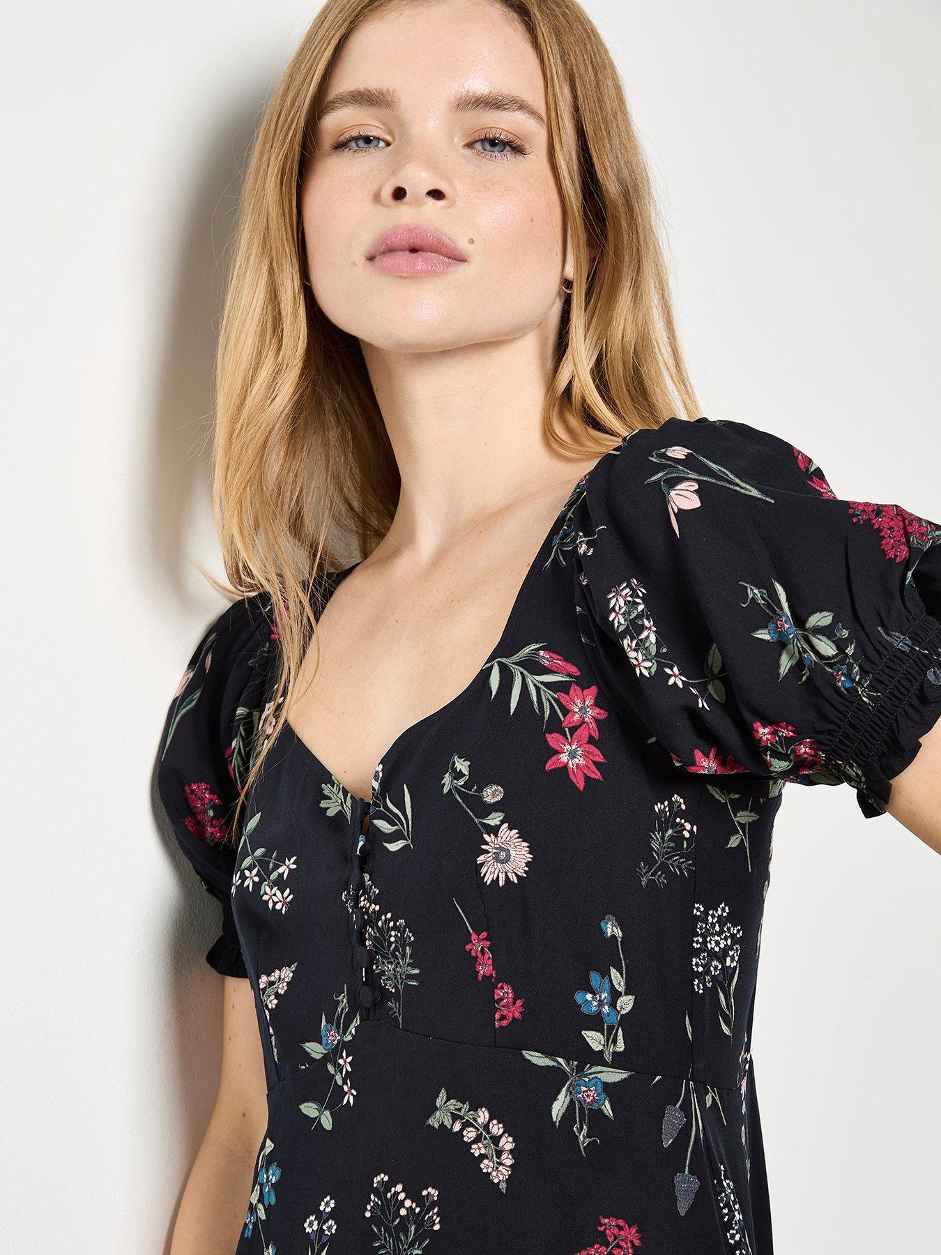 Image 5 of 5 of Apricot Botanical Floral Tea Dress - Black