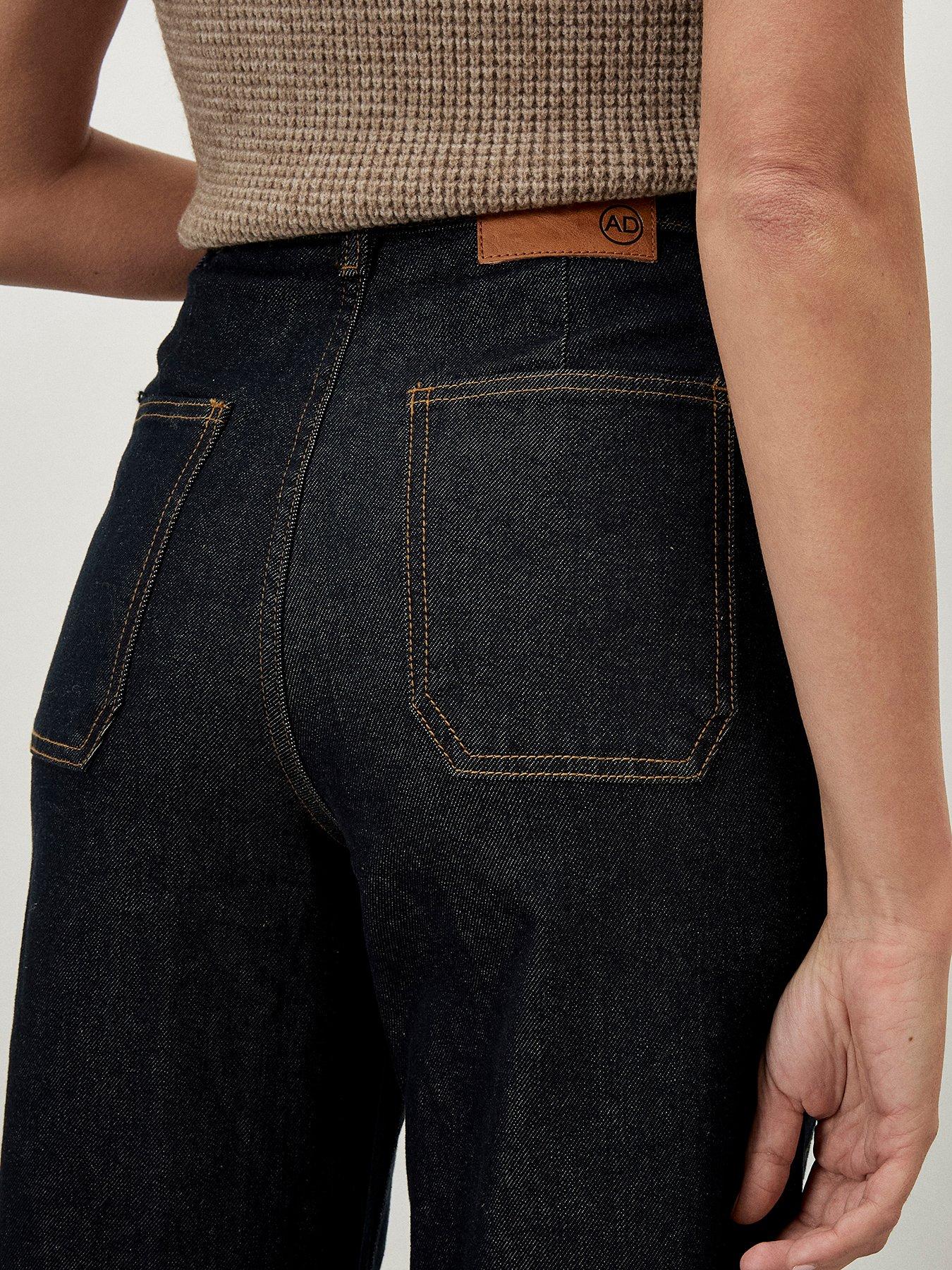 Image 2 of 4 of Apricot Aiko Barrel Jeans - Blue