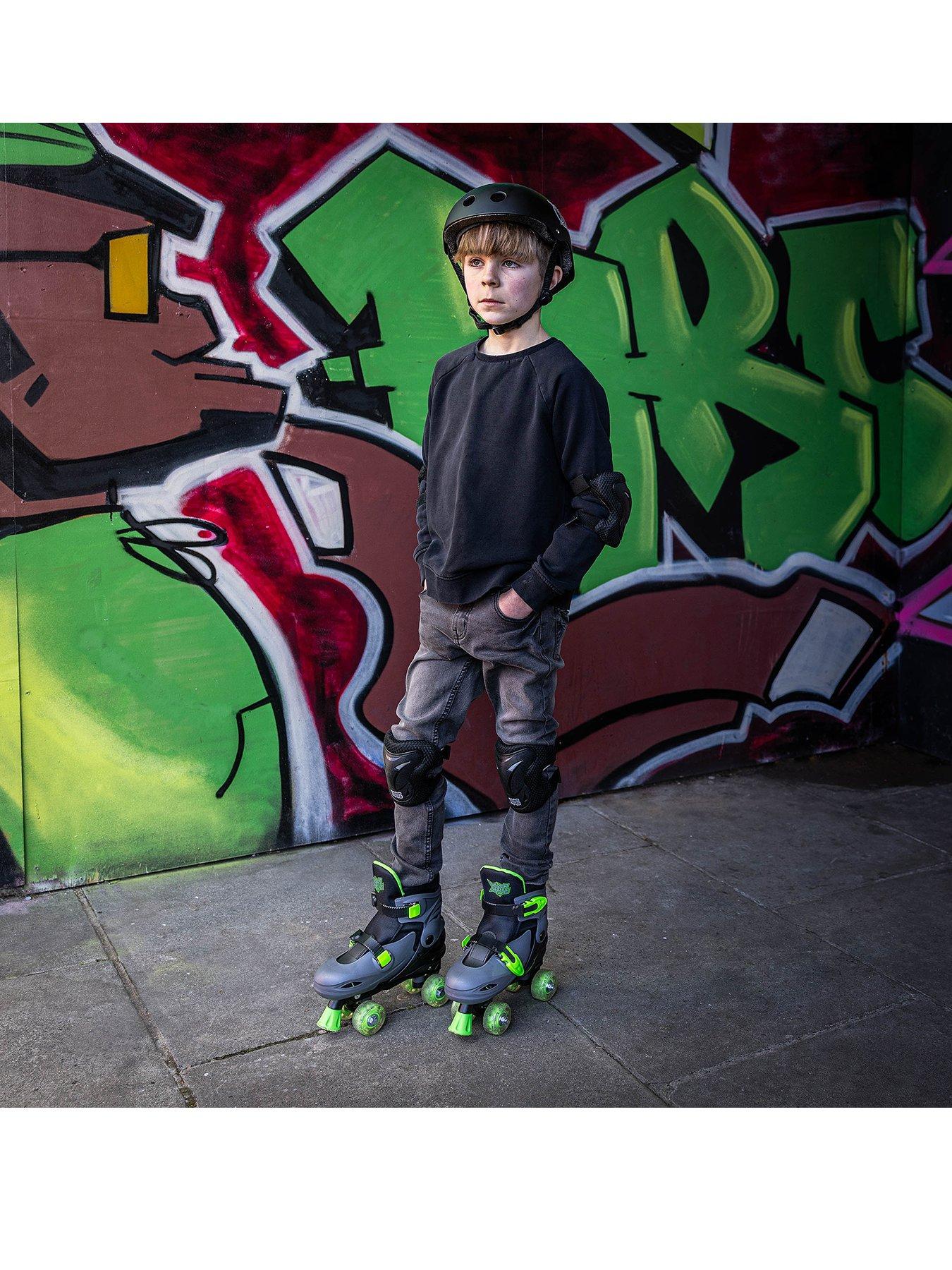 XOOTZ Kids Light Up Quad Skates - Green Small