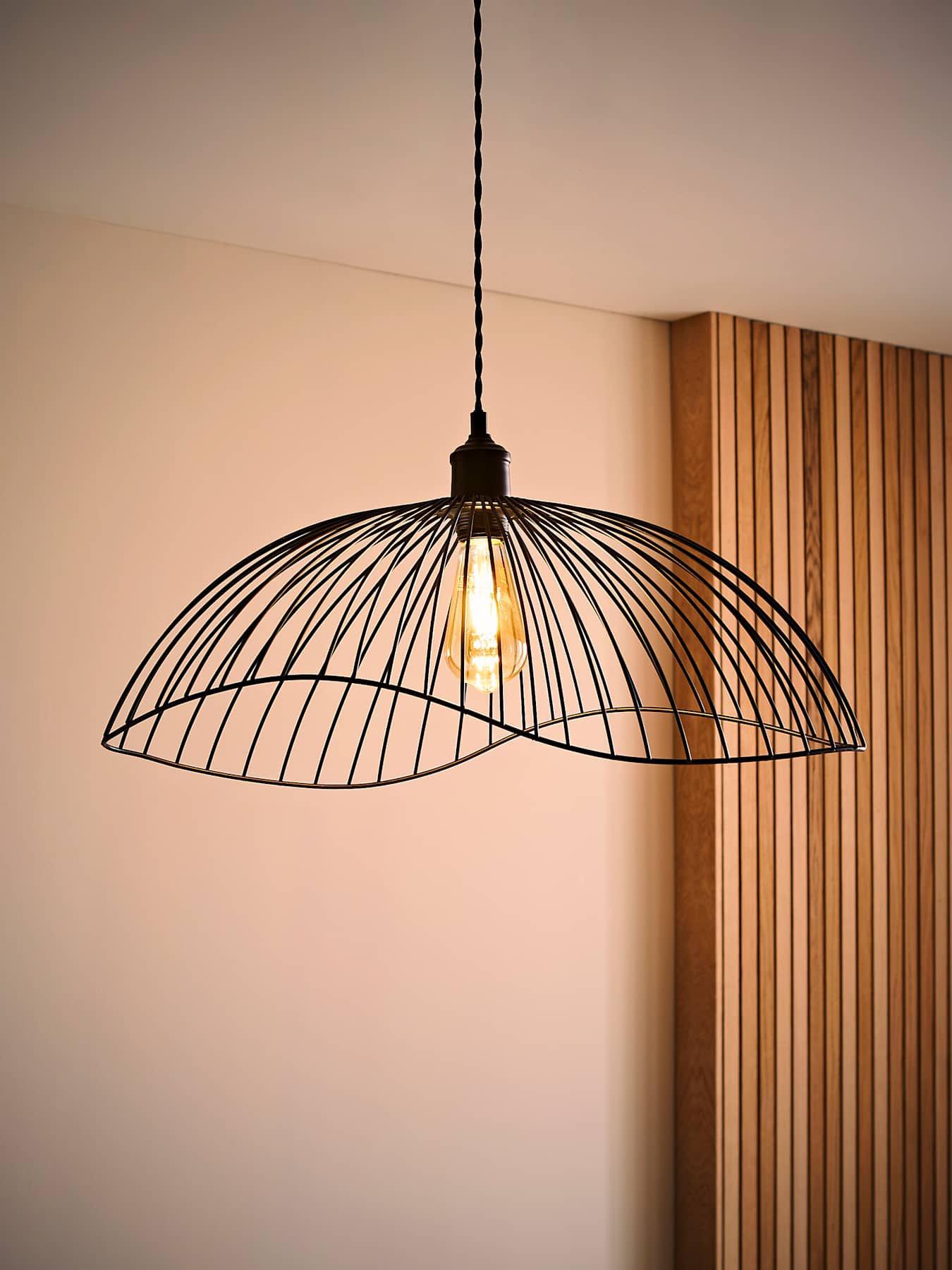  image of valuelights-covelas-black-wavy-wire-ne-pendant-shade