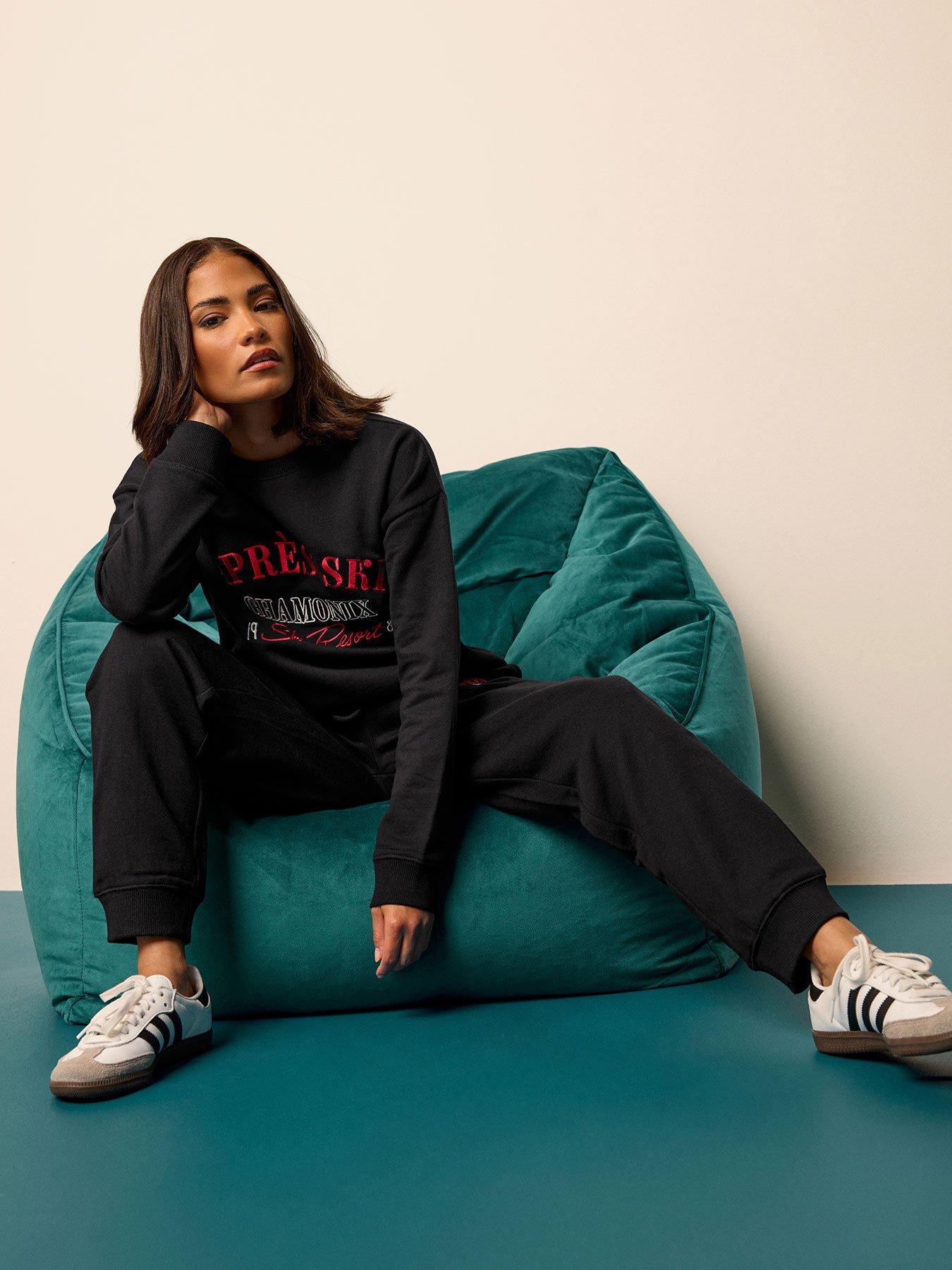 Image 4 of 4 of PixieGirl Petite Apres Ski Jogger - Black