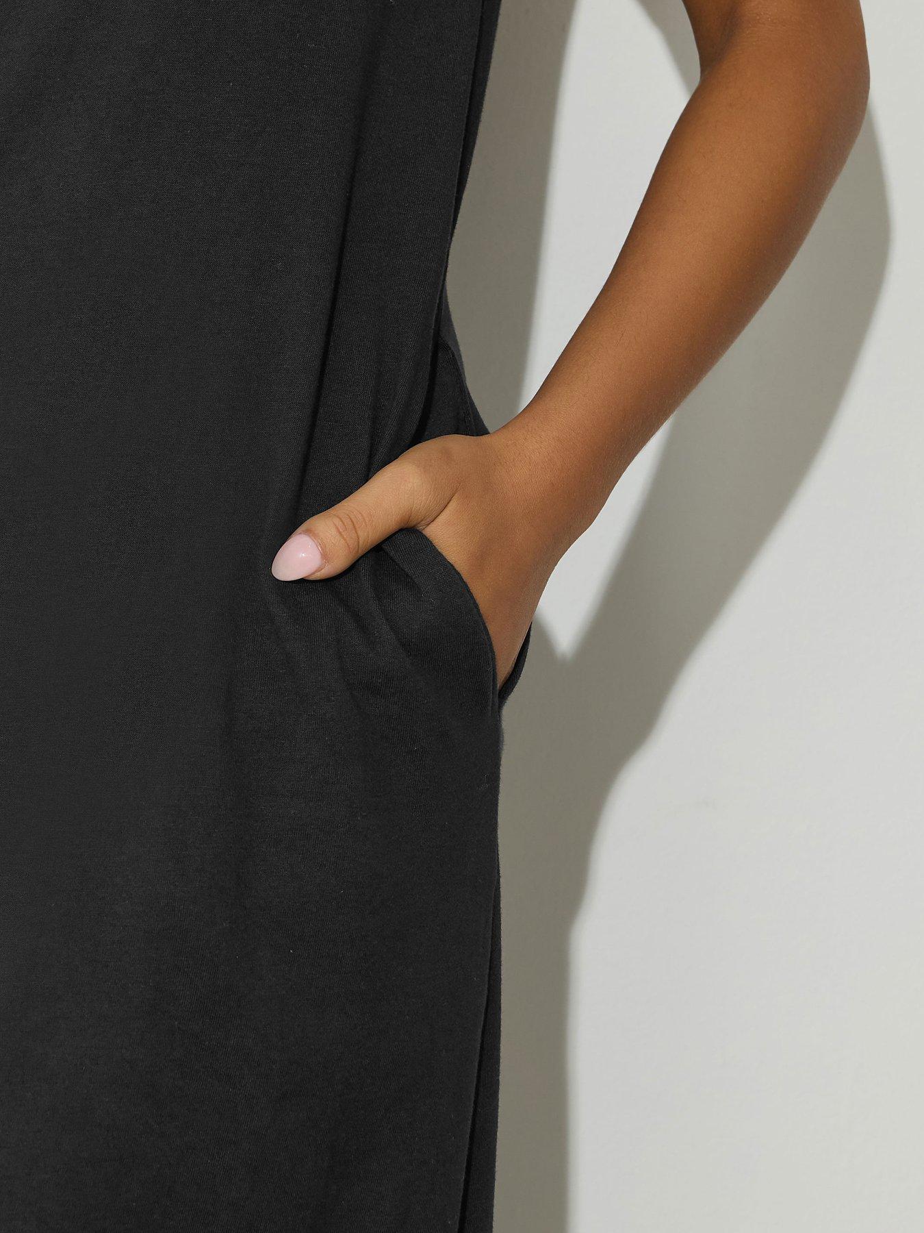 Image 4 of 4 of PixieGirl Petite T-Shirt Maxi Dress - Black