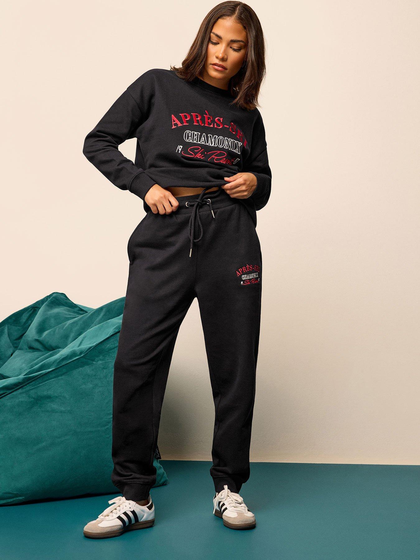 undefined Petite Apres Ski Sweatshirt - Black