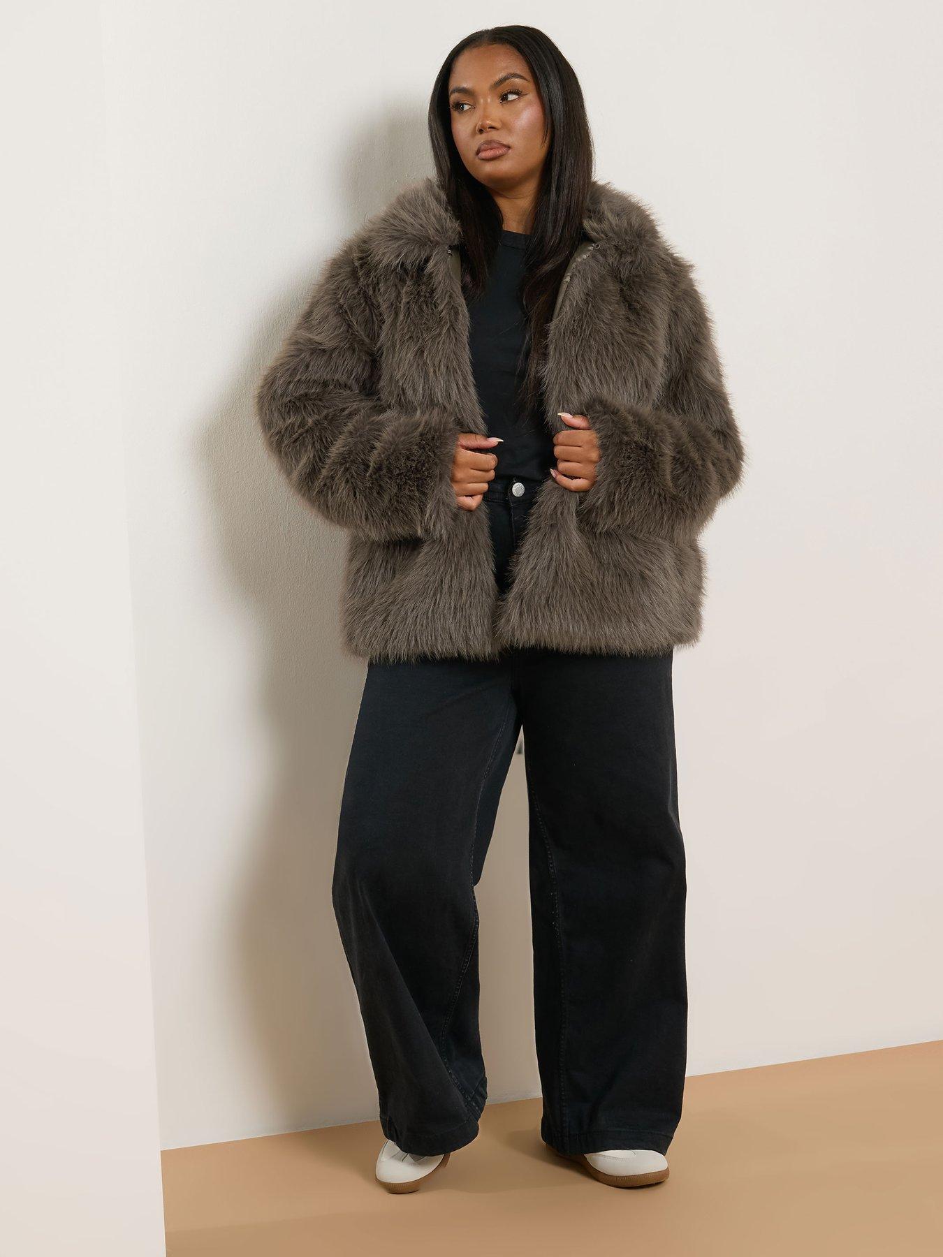 Image 3 of 4 of Yours Curve Faux Fur Collared Jacket - Brown