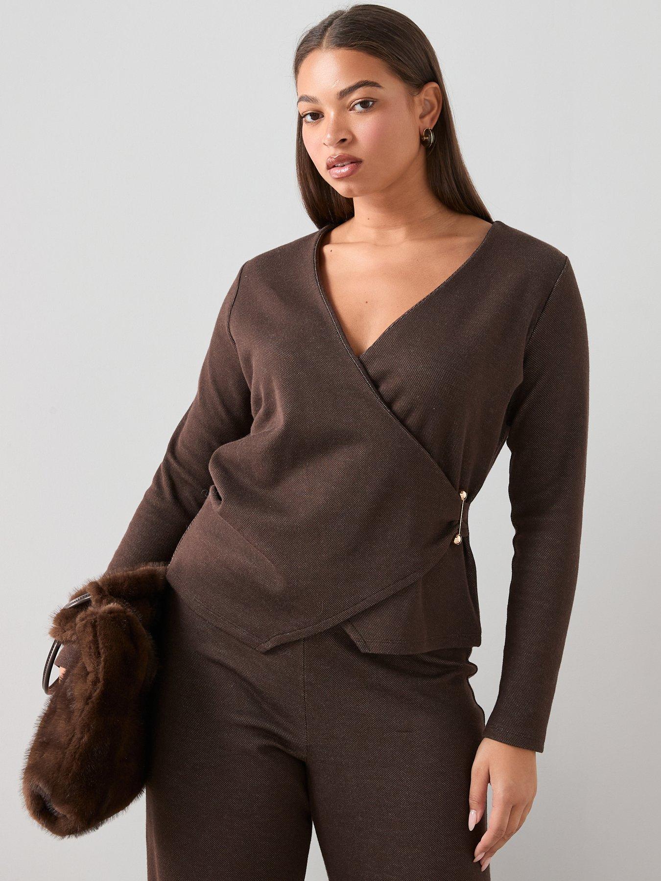 the-very-collection-curve-metal-trim-wrap-top-co-ord