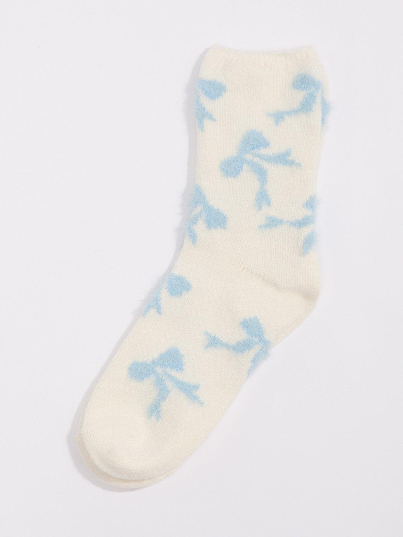 front image of boux-avenue-bow-cosy-socks-white