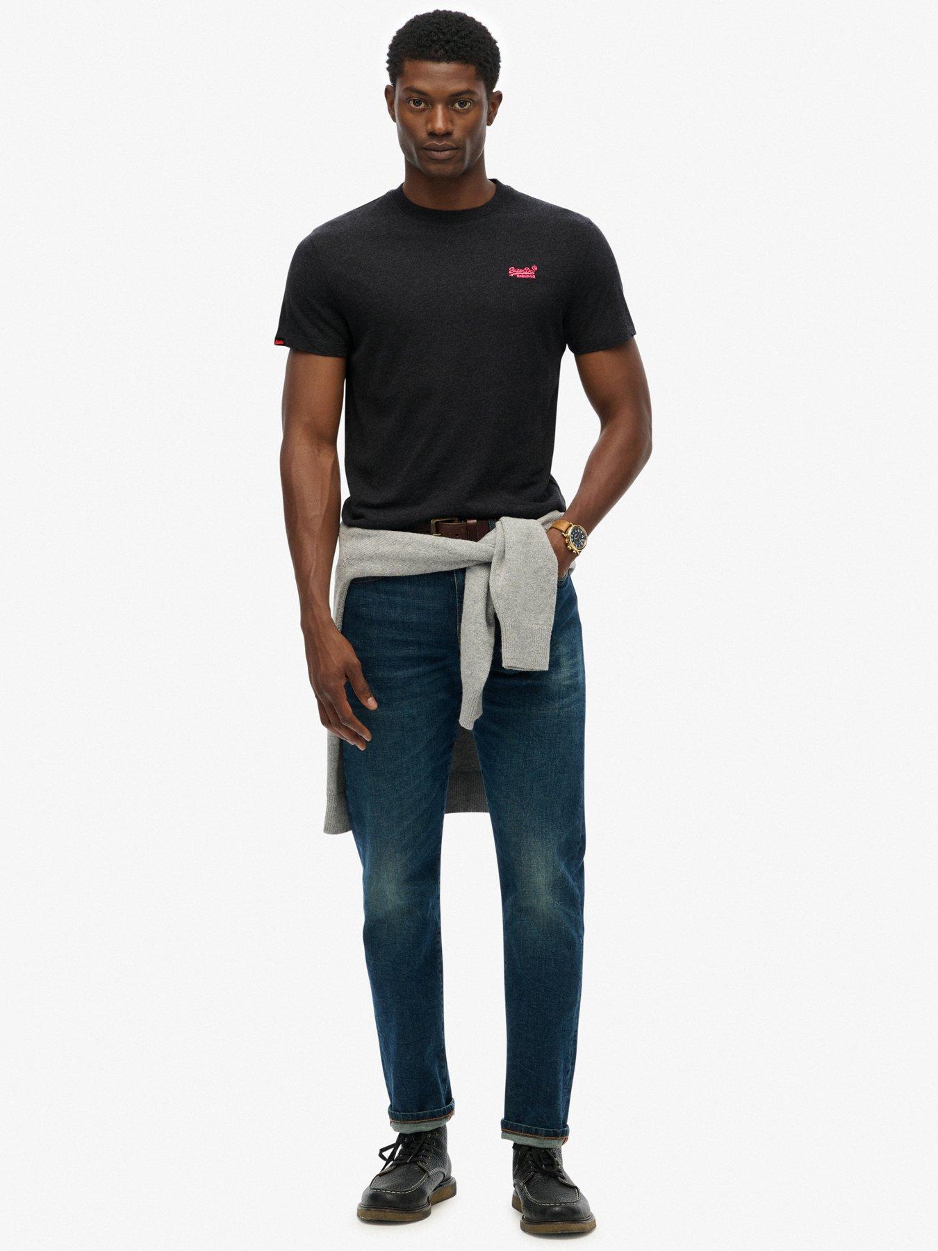 Image 2 of 5 of Superdry Essential Logo Embroidered T-shirt - Black