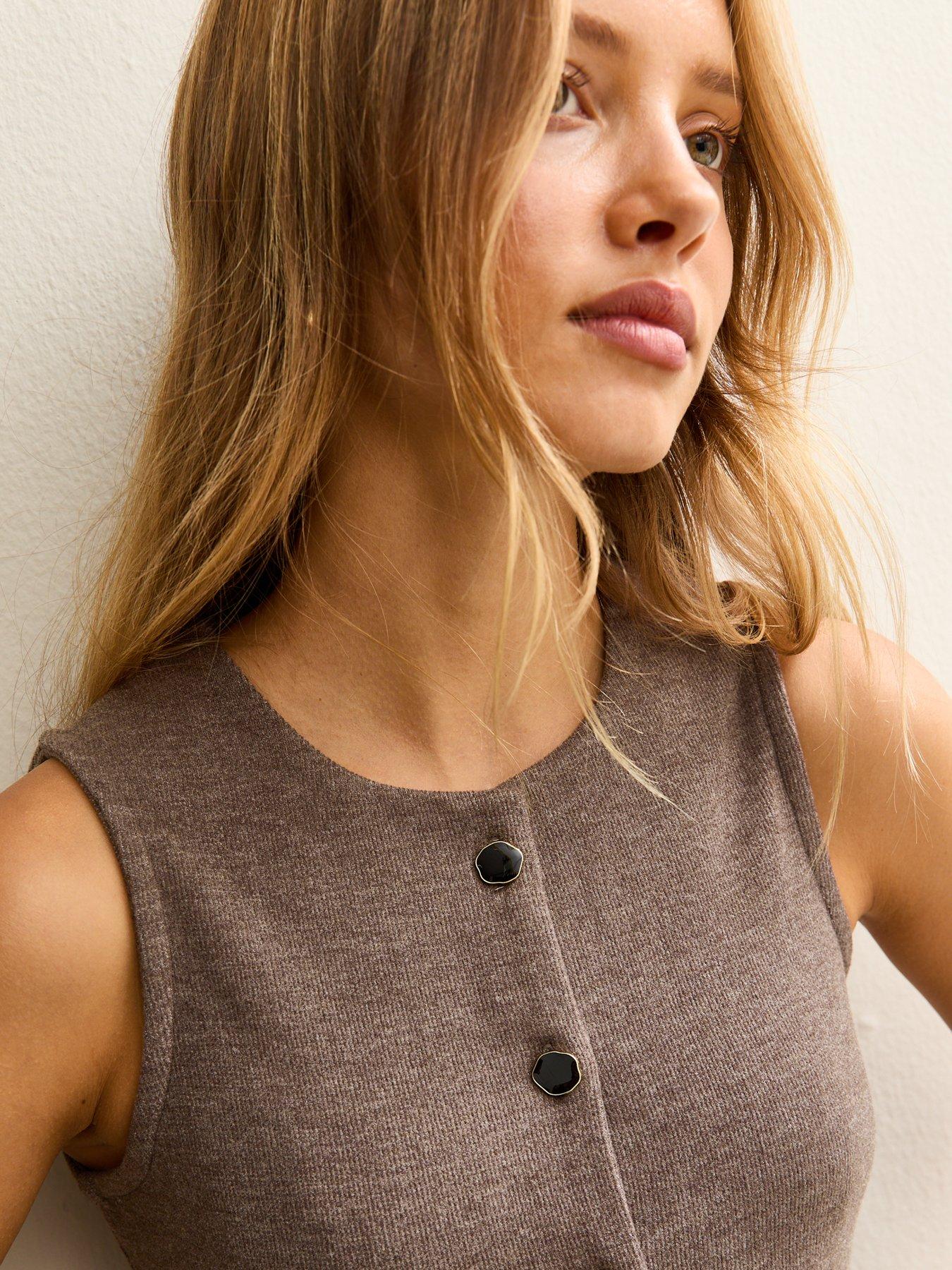 Image 4 of 5 of New Look Soft Touch Button Up Waistcoat - Beige