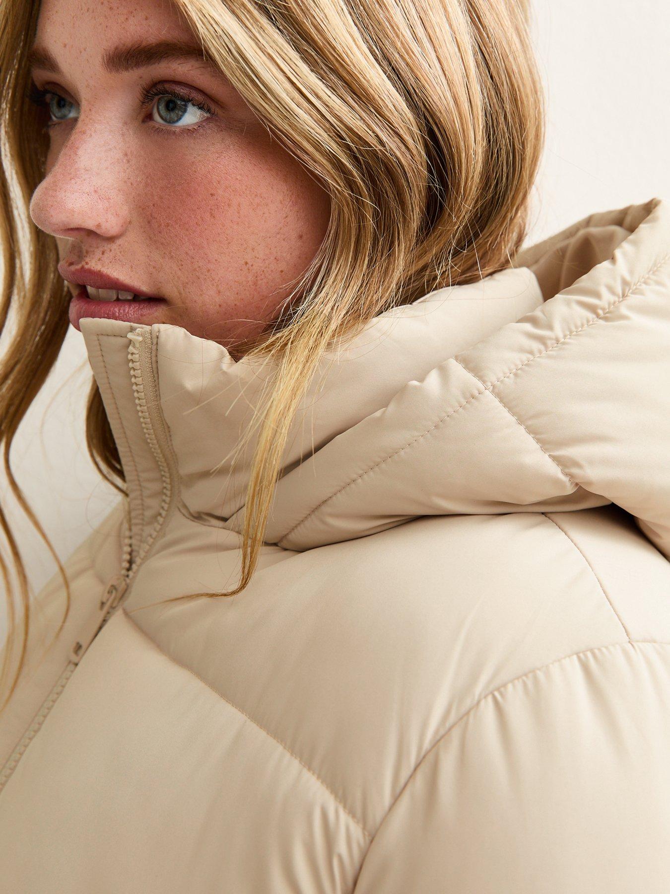  image of new-look-hooded-cropped-puffer-jacket-off-white