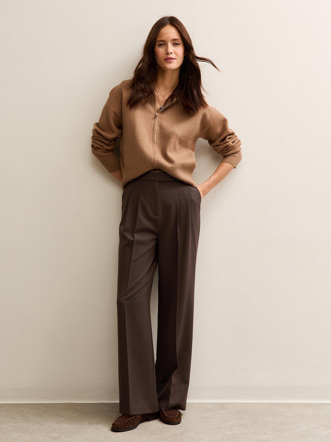 New Look Pleated Front Wide Leg Trousers - Brown