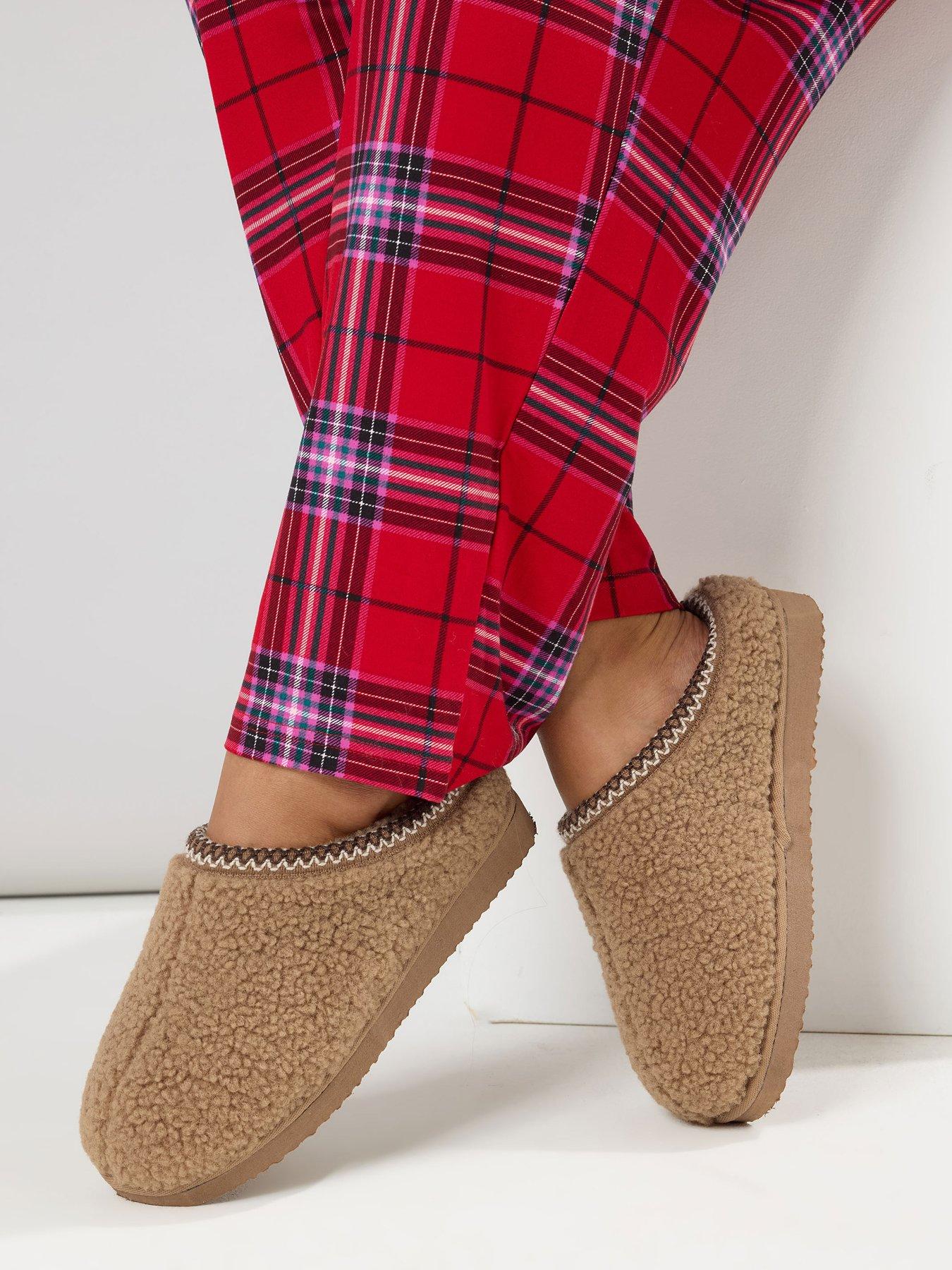Image 4 of 4 of Yours Curve Borg Mule Slipper - Brown