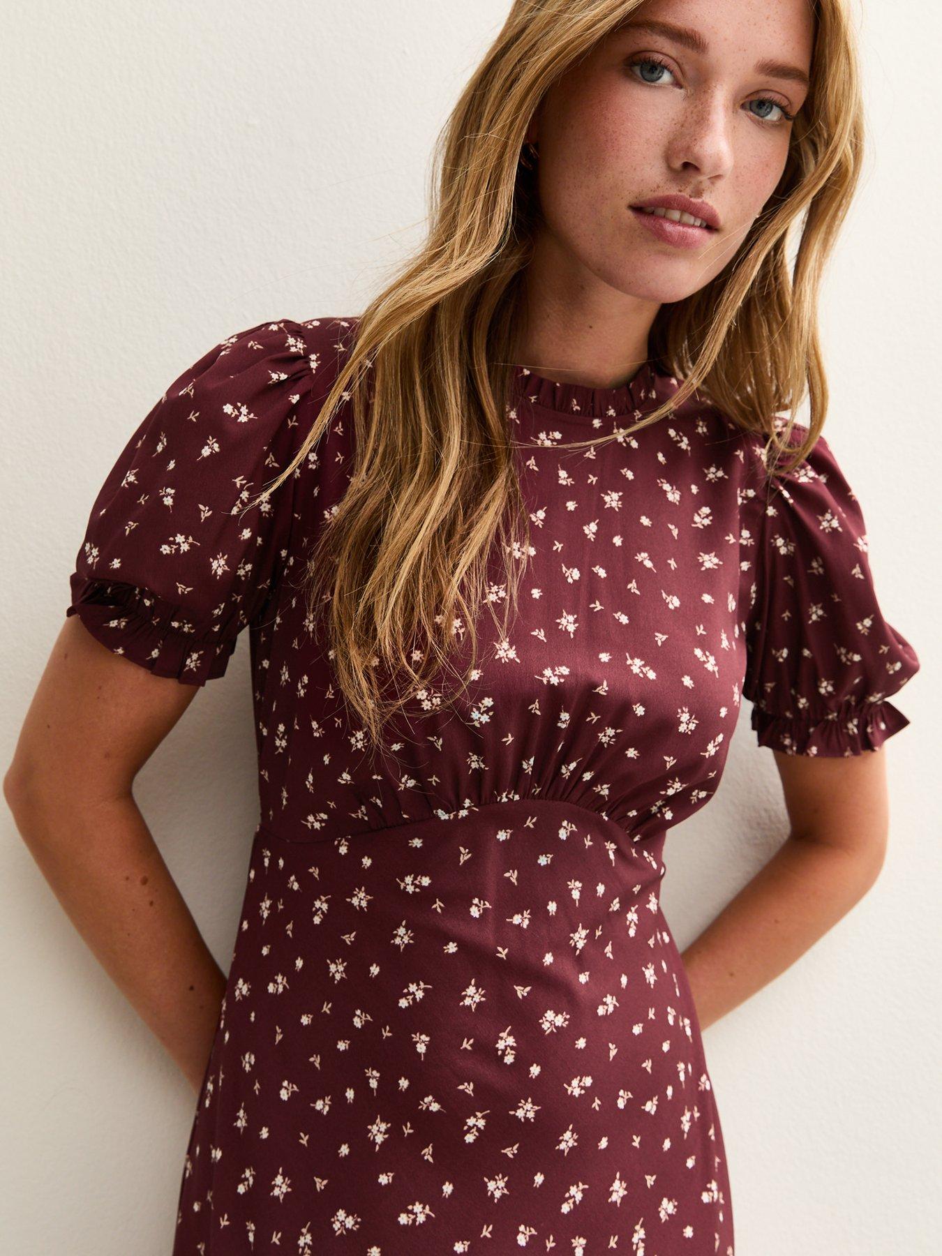 Image 4 of 4 of New Look Ditsy Print Puff Sleeve Midi Dress - Red