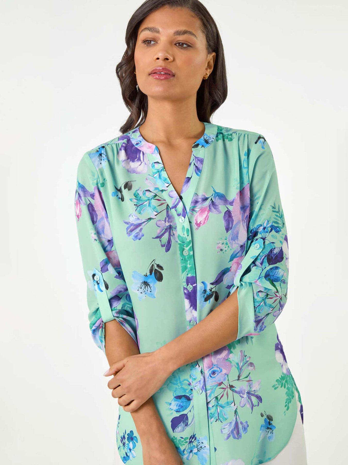 Image 4 of 5 of Roman Floral Print V-neck Blouse - Light Blue