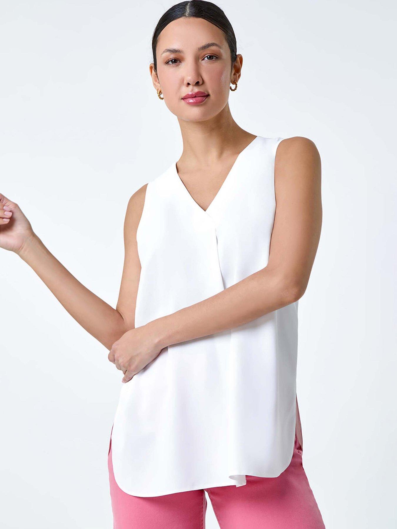 undefined V-neck Sleeveless Pleat Chiffon Vest Top - Ivory