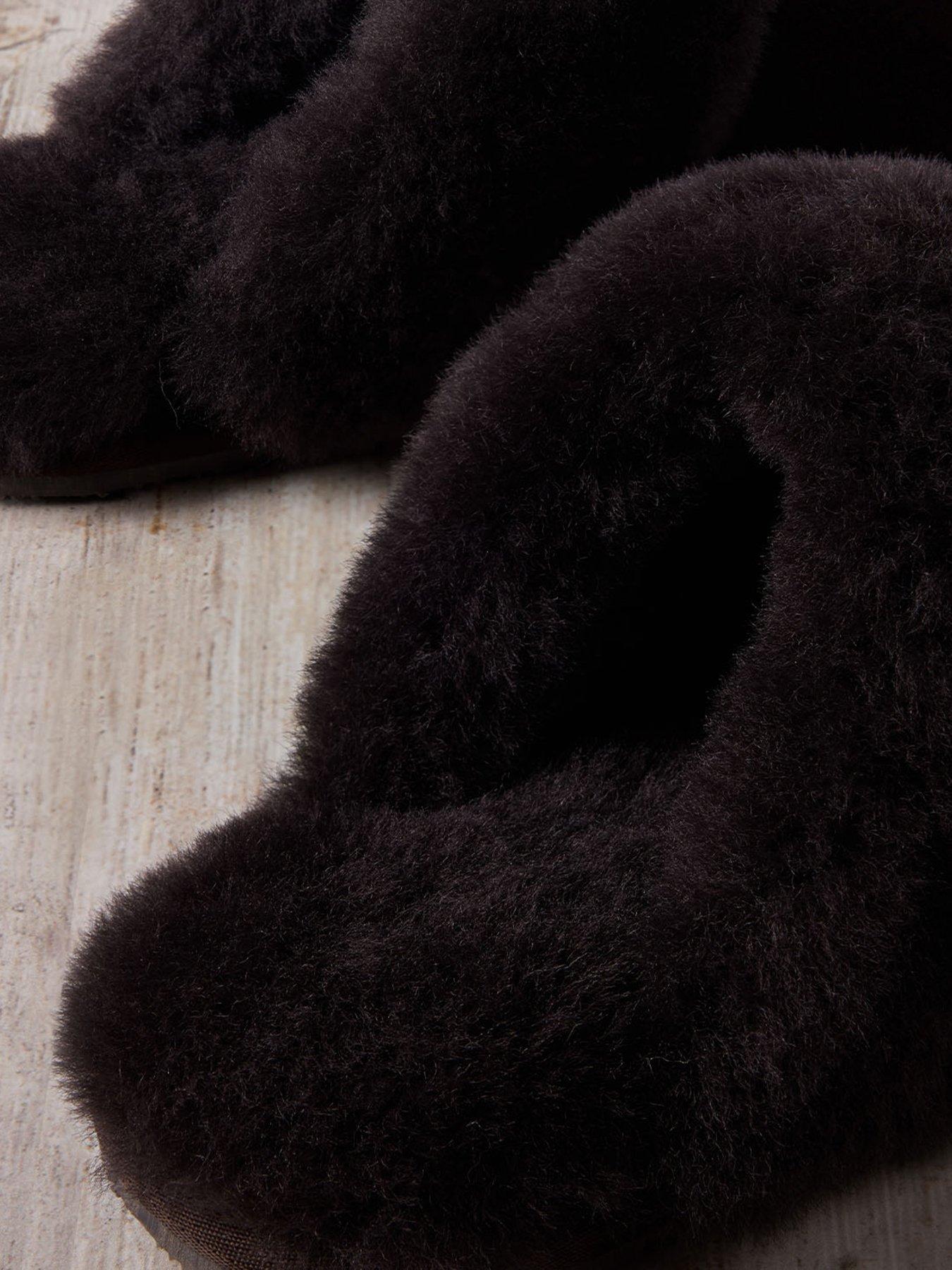  image of chelsea-peers-womens-dome-slipper-in-suede-with-shearling-lining-brown