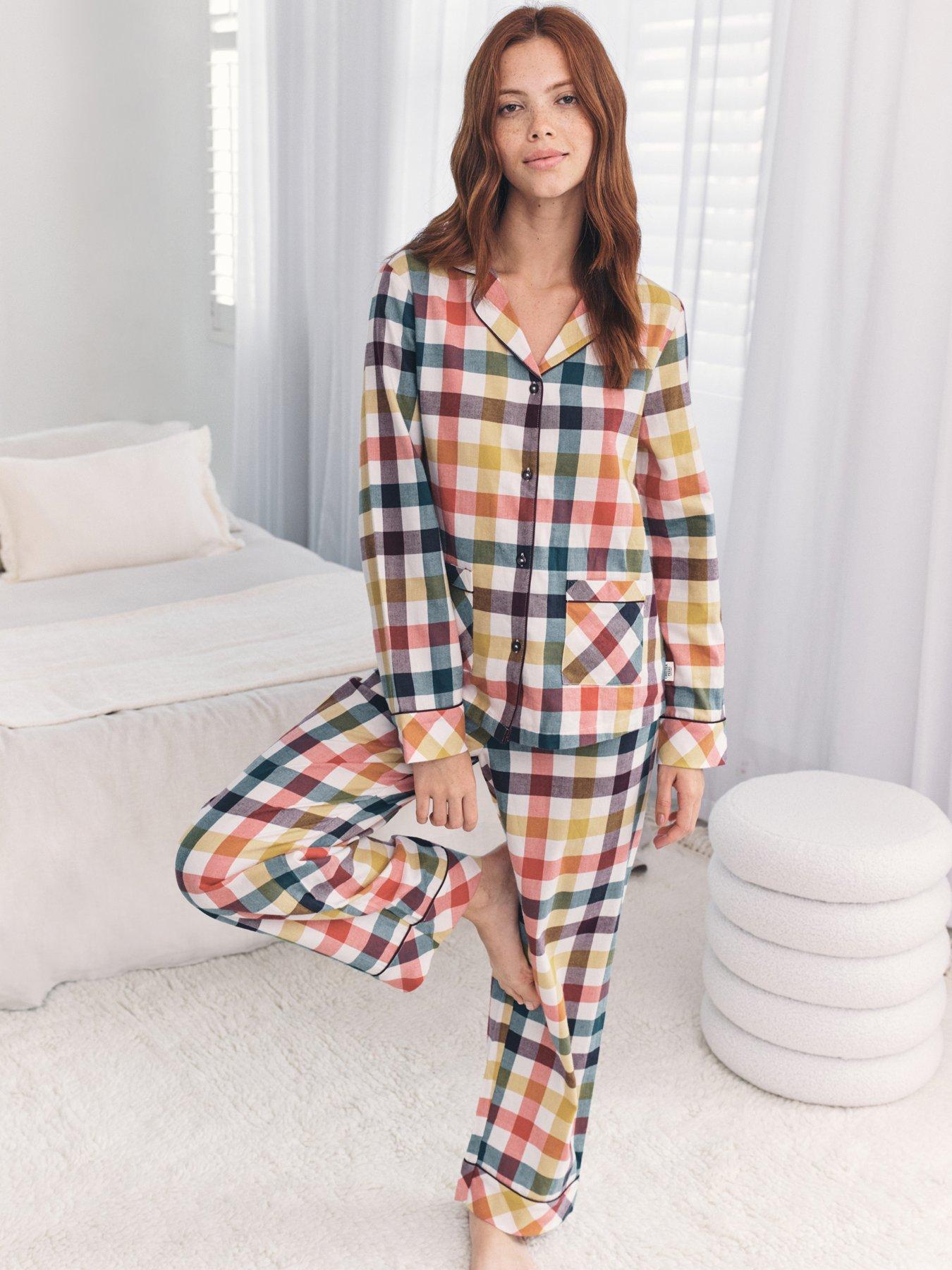 Image 2 of 6 of CHELSEA PEERS Long Pyjama Set - Multi