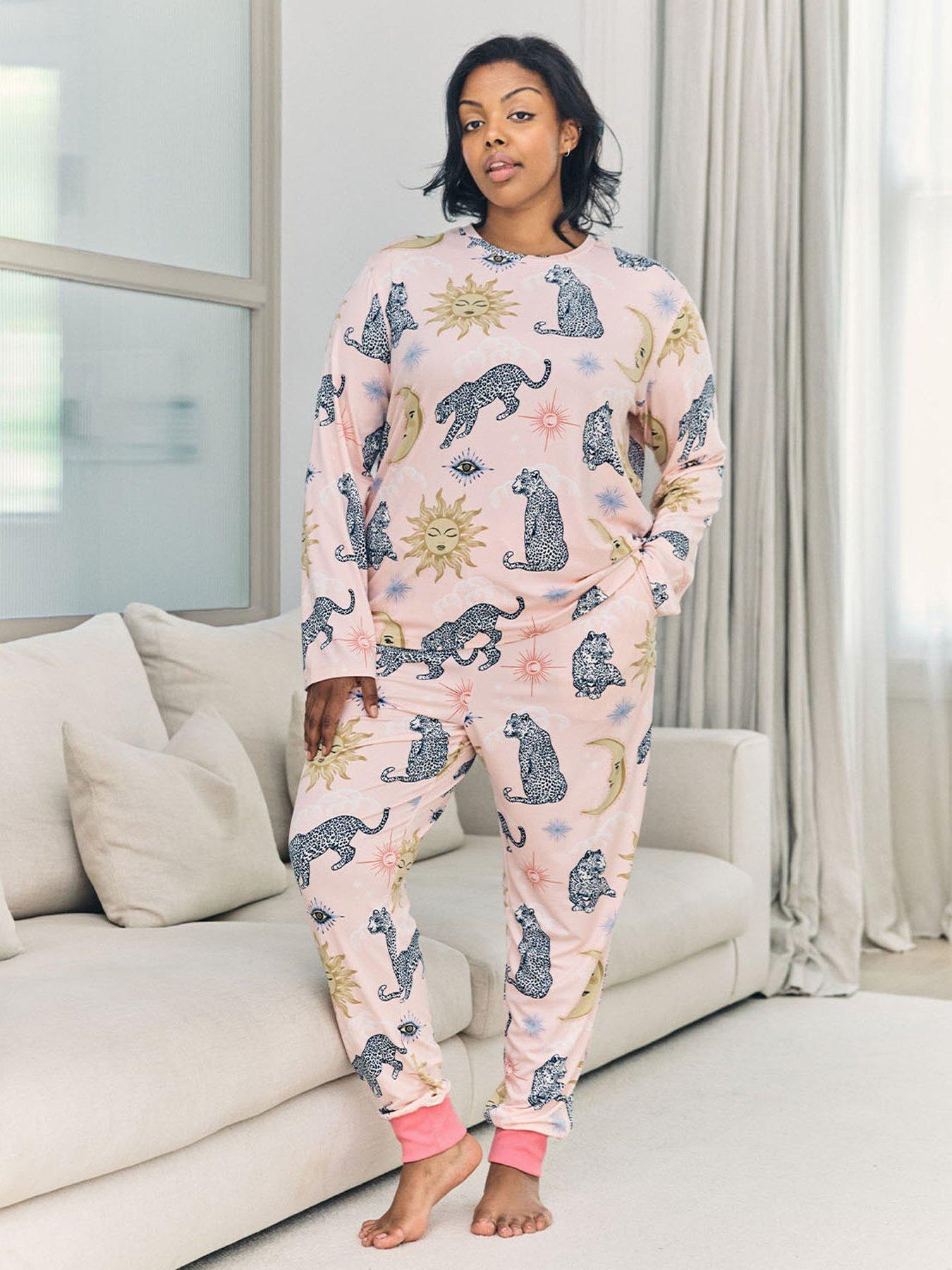  image of chelsea-peers-classic-long-sleeve-crew-neck-set-in-polyester-pink