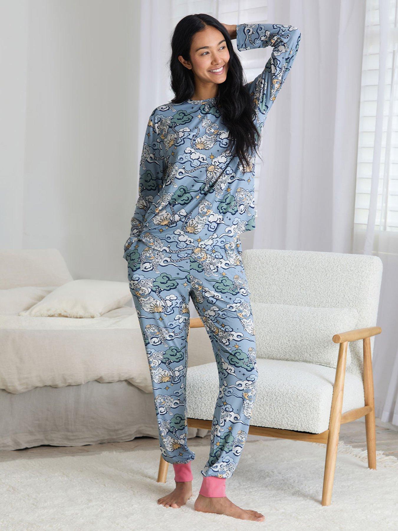 undefined Classic Long Sleeve Crew Neck Set In Polyester - Blue