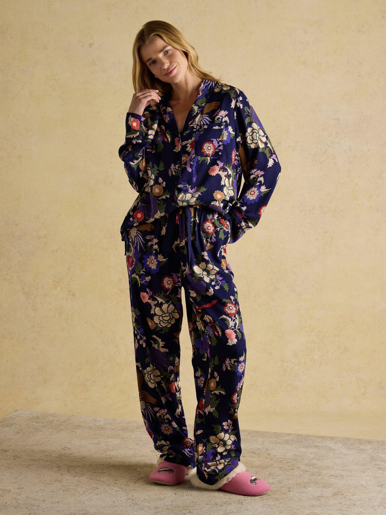 front image of joules-woven-pyjama-set-navyfloral-print