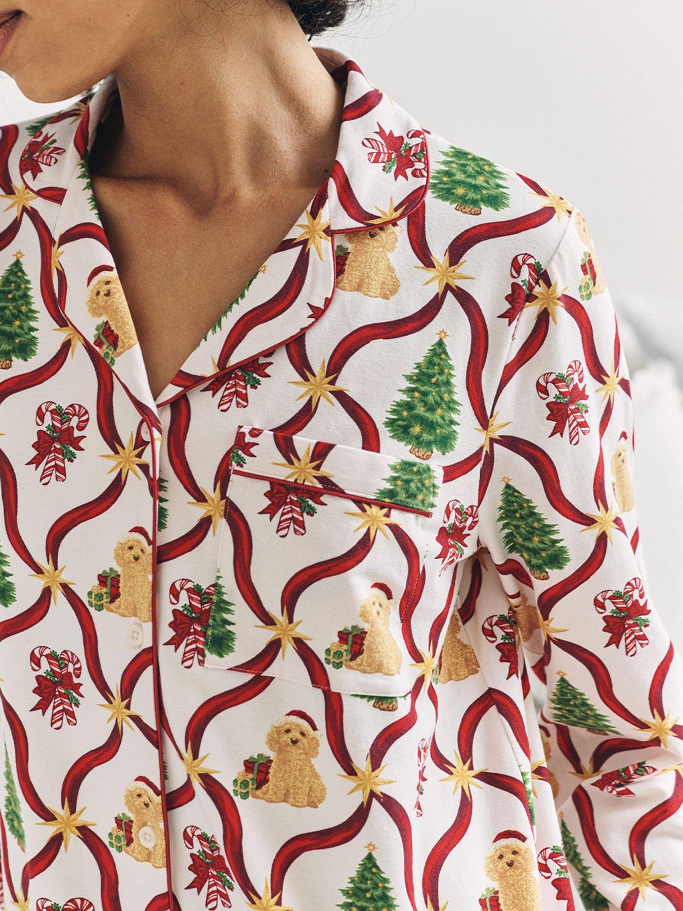 Image 5 of 6 of CHELSEA PEERS Christmas Classic Long Button Up Set In Cotton - White