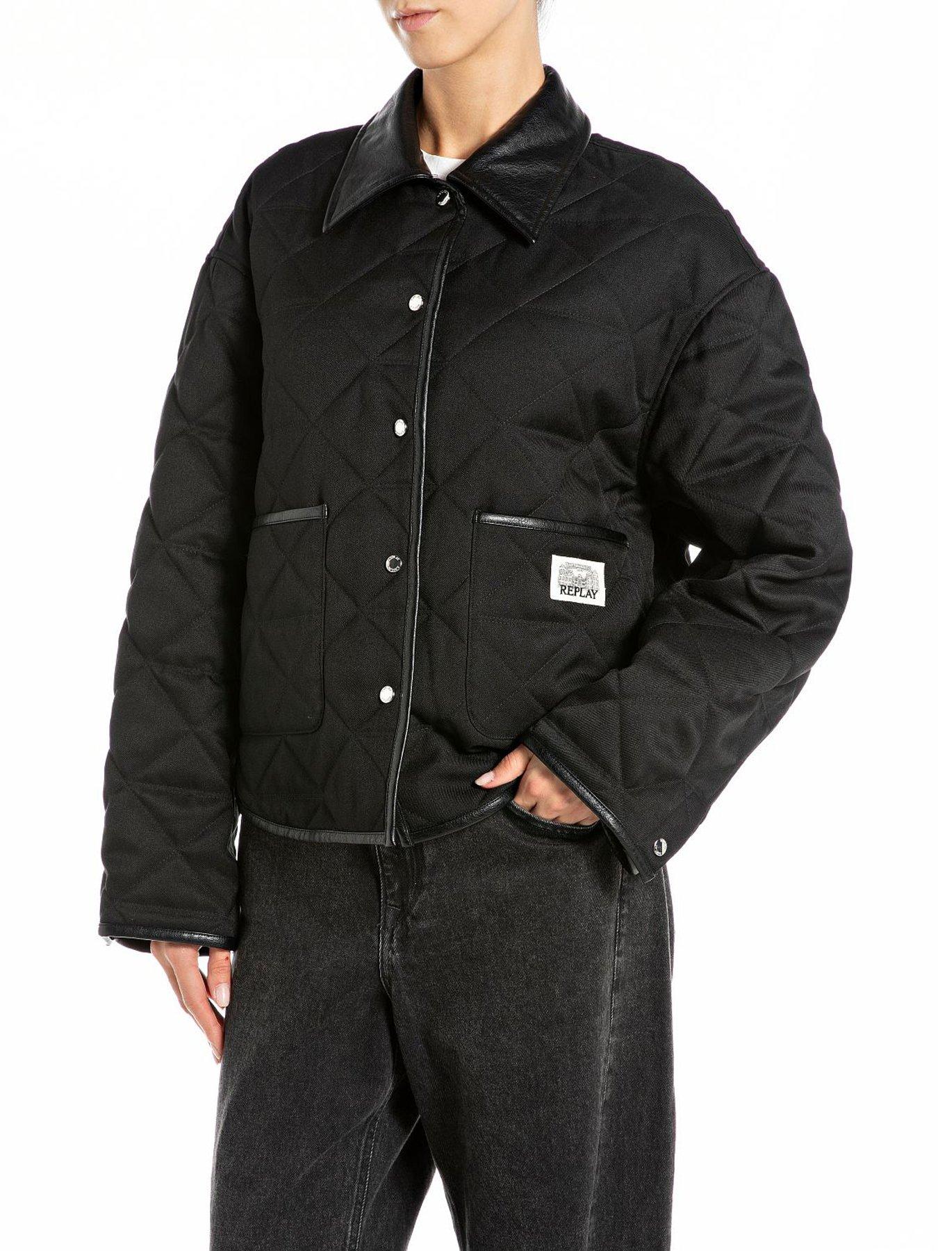undefined Quilted Short Jacket - Black