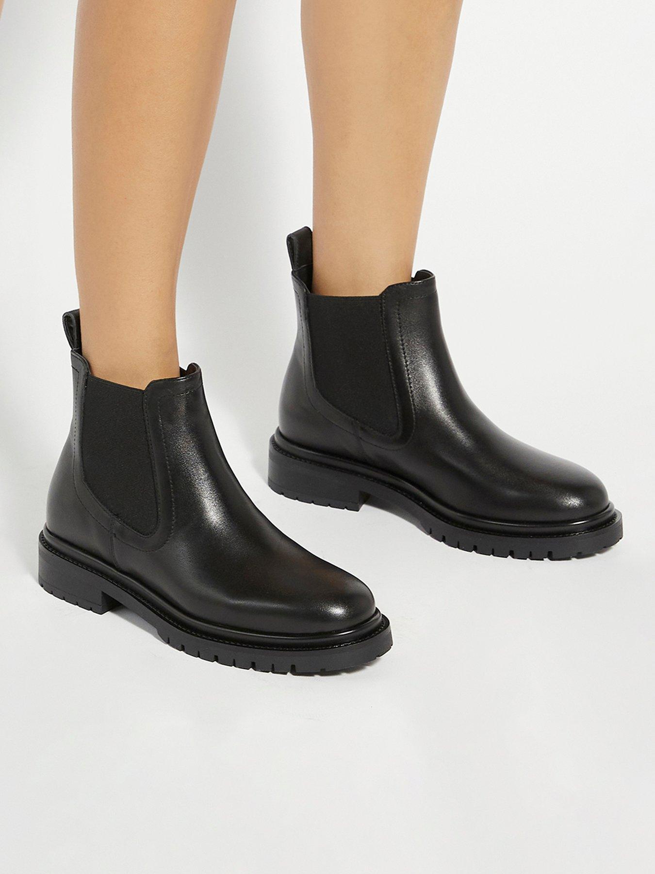 undefined Perceive Leather Cleated Casual Chelsea Boots - Black
