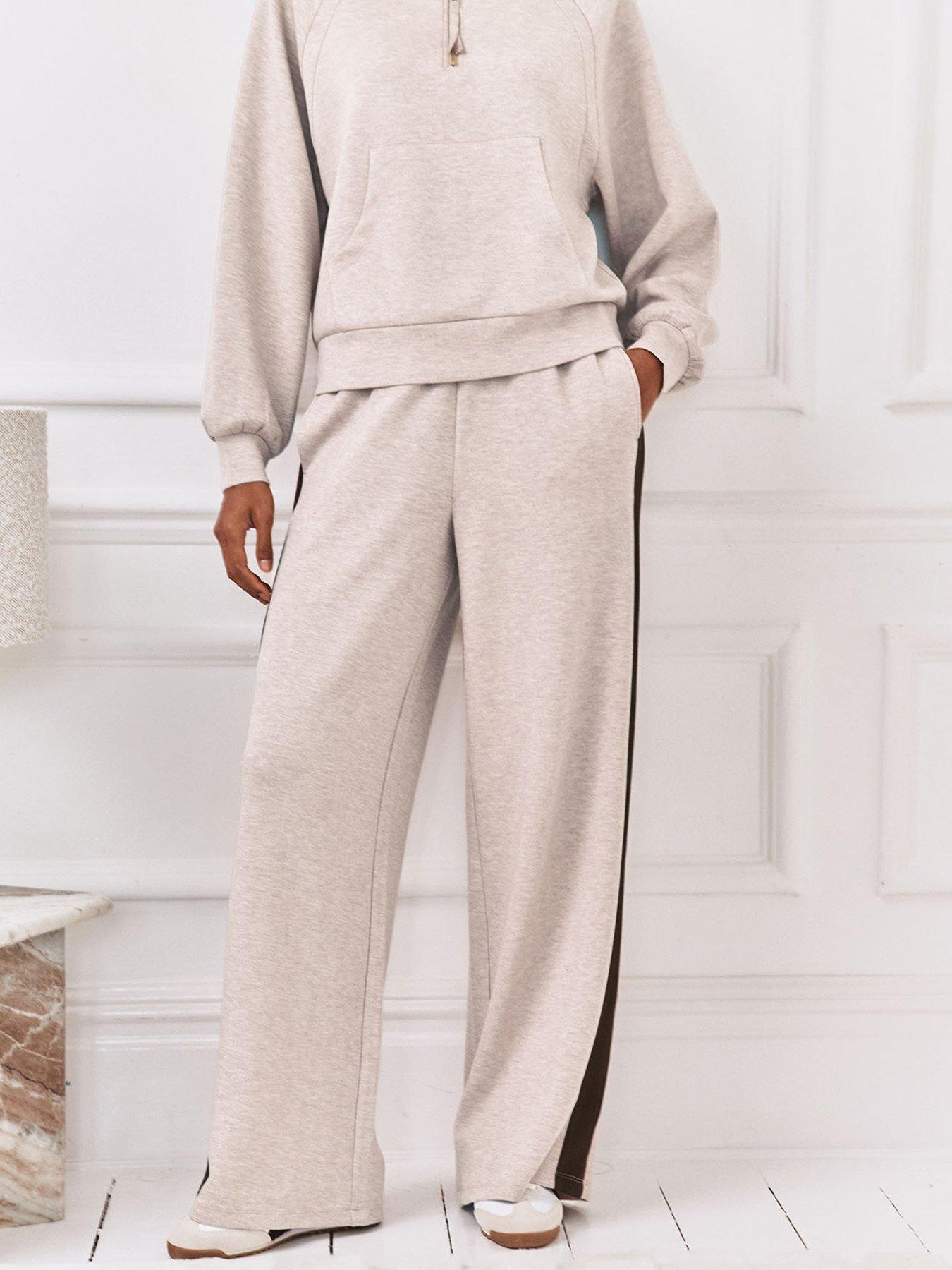 Image 1 of 6 of CHELSEA PEERS Lux Scuba Joggers - Brown