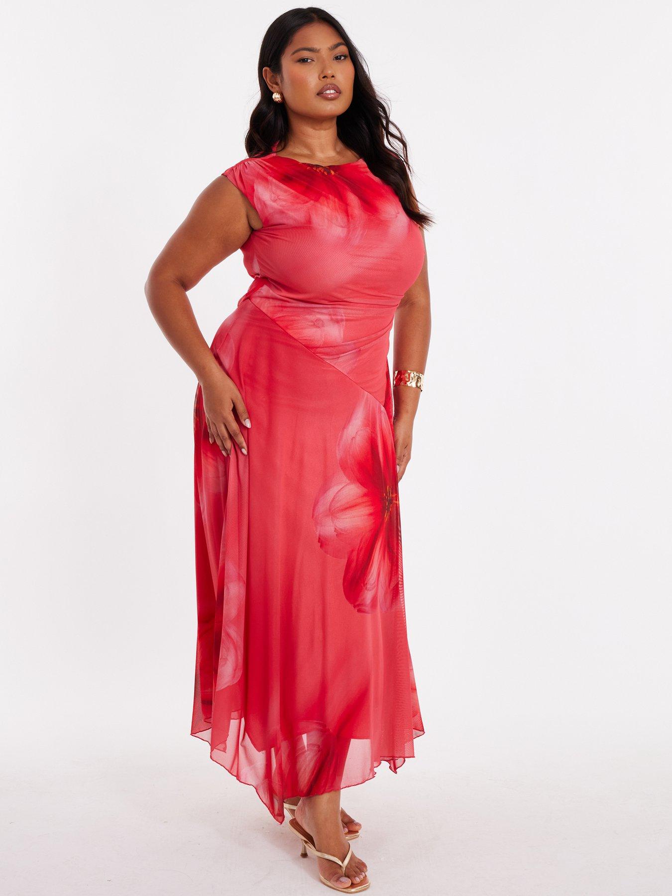 Image 3 of 6 of Quiz Curve Coral Mesh Midaxi Dress