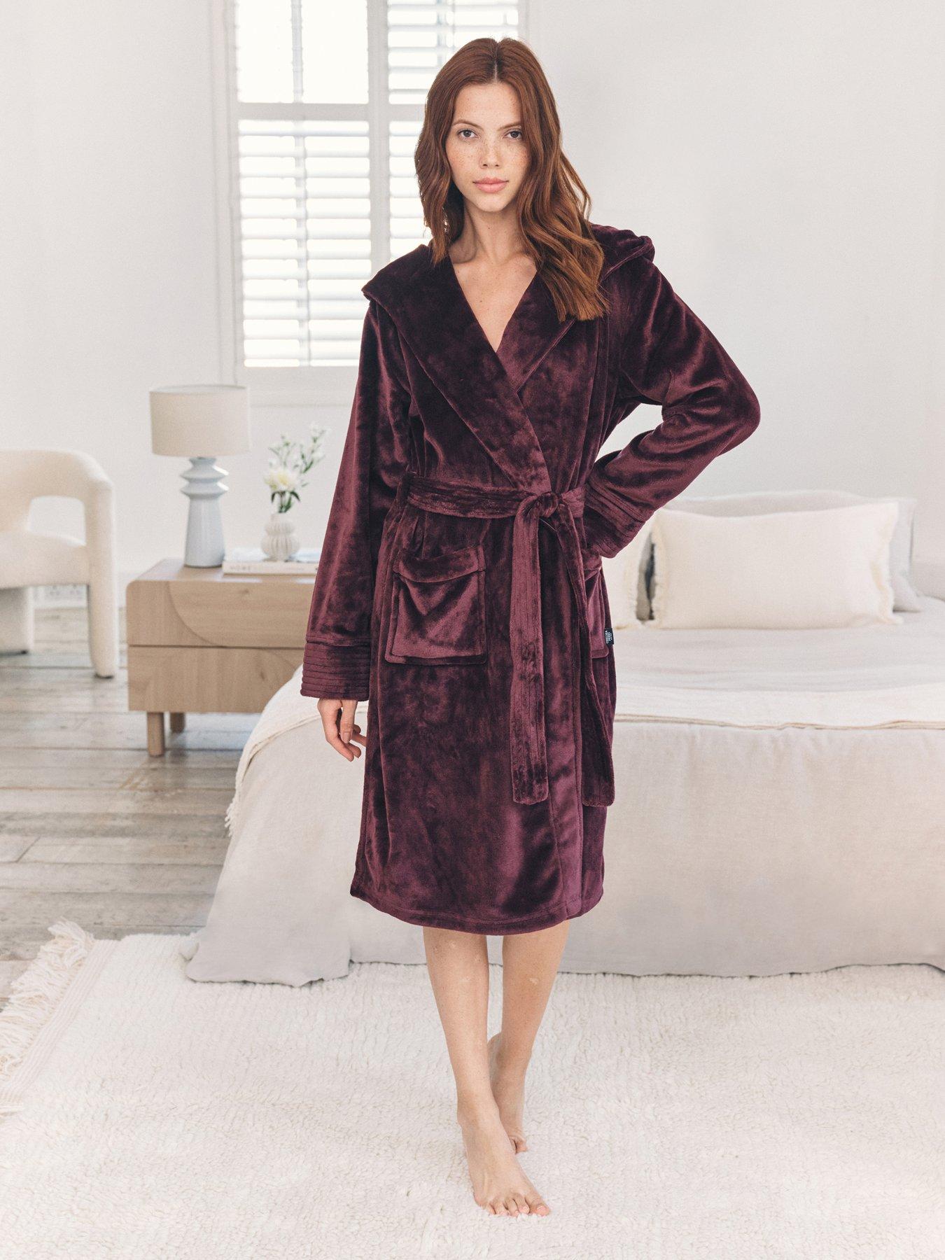 CHELSEA PEERS Classic Hooded Dressing Gown - Purple