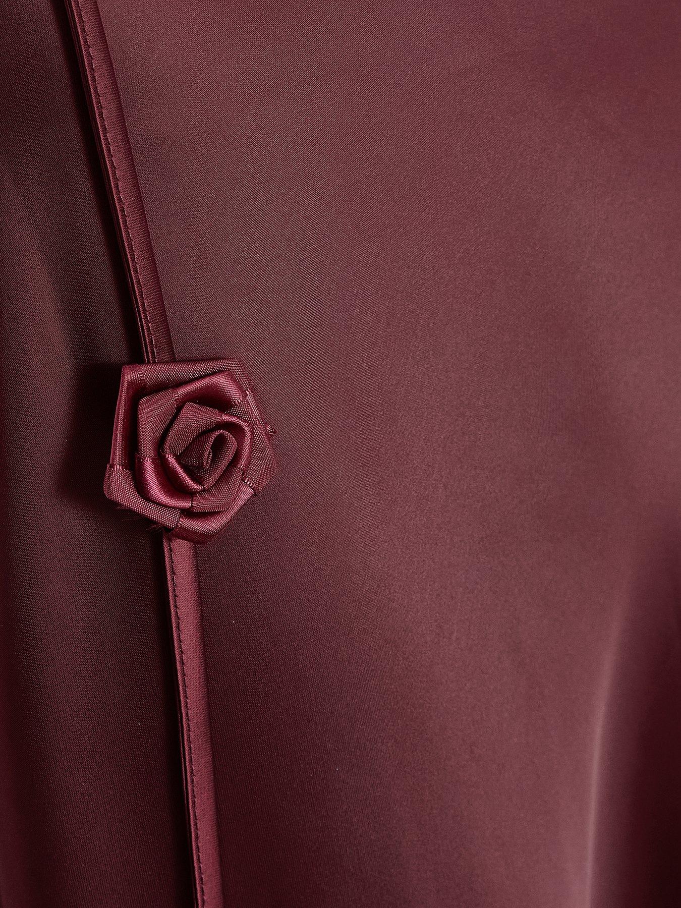 Image 6 of 6 of Quiz Dark Red Satin Midaxi Dress