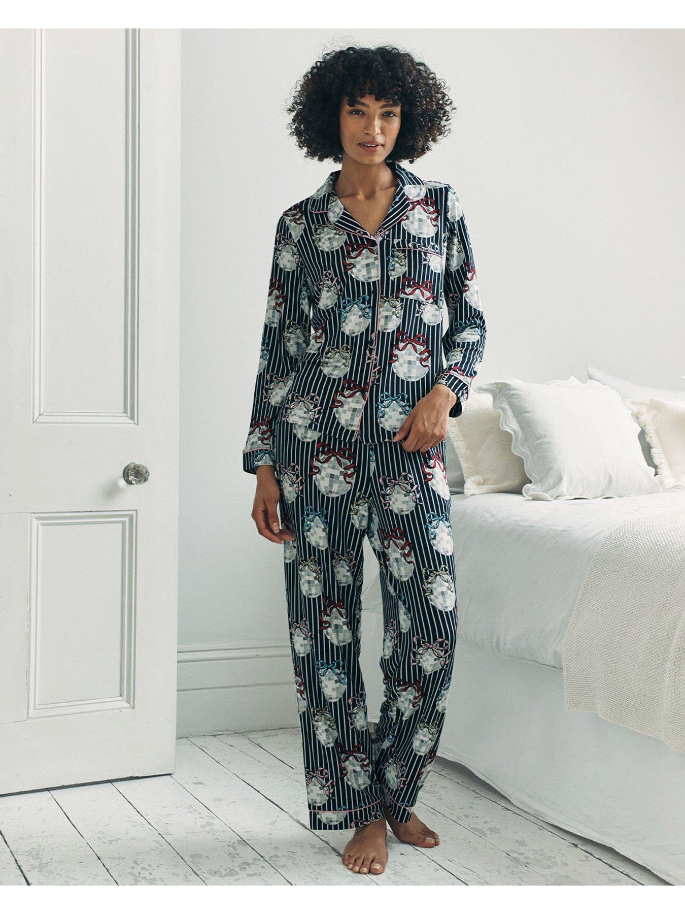 CHELSEA PEERS Long Button Up Set - Navy