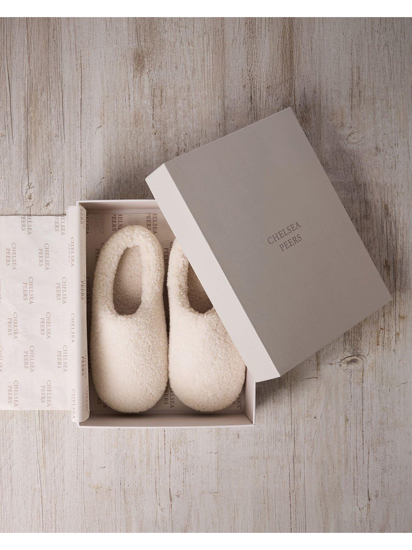  image of chelsea-peers-womens-borg-slippers-off-white