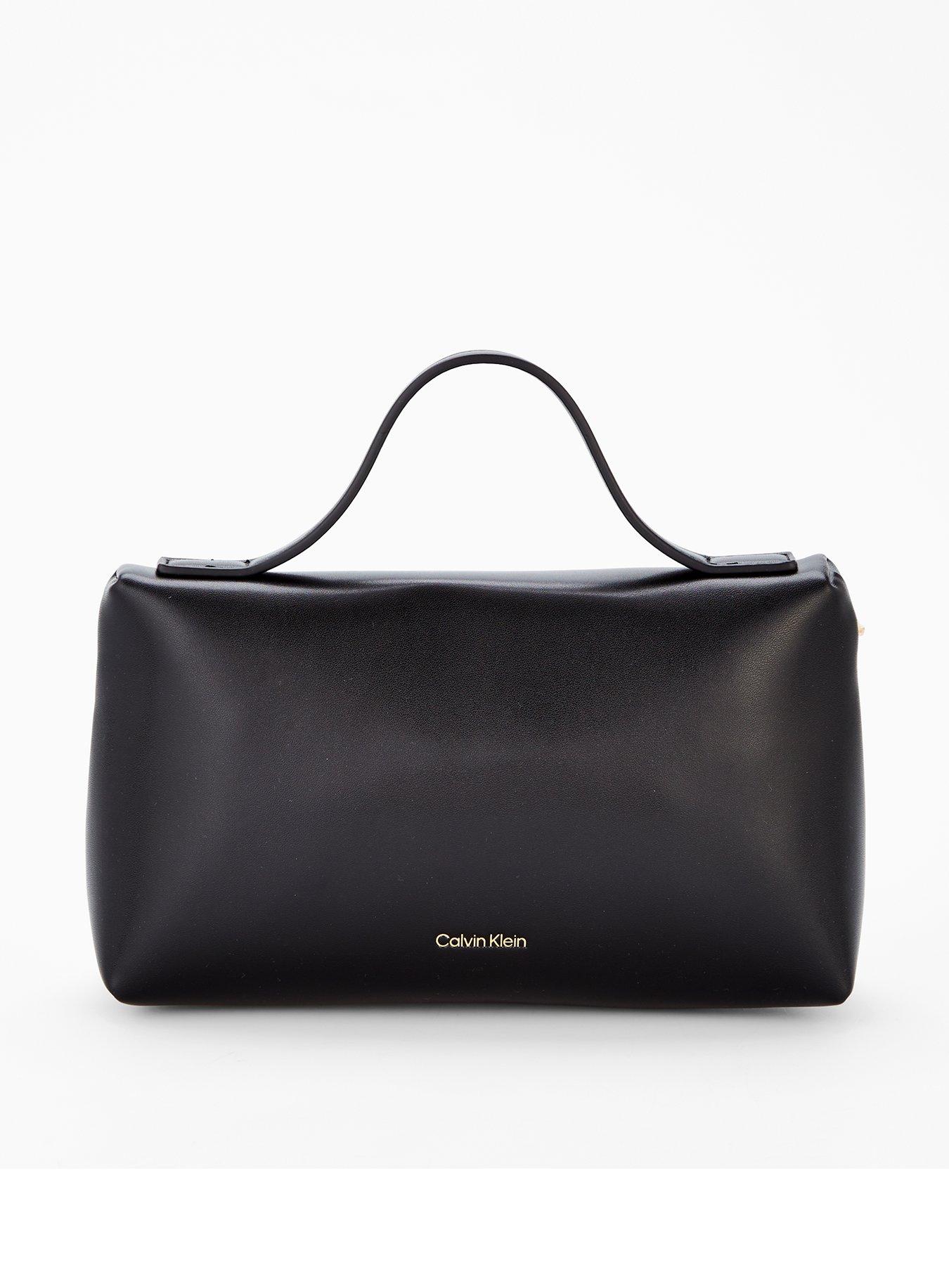 front image of calvin-klein-beauty-case-giftset-aop-black